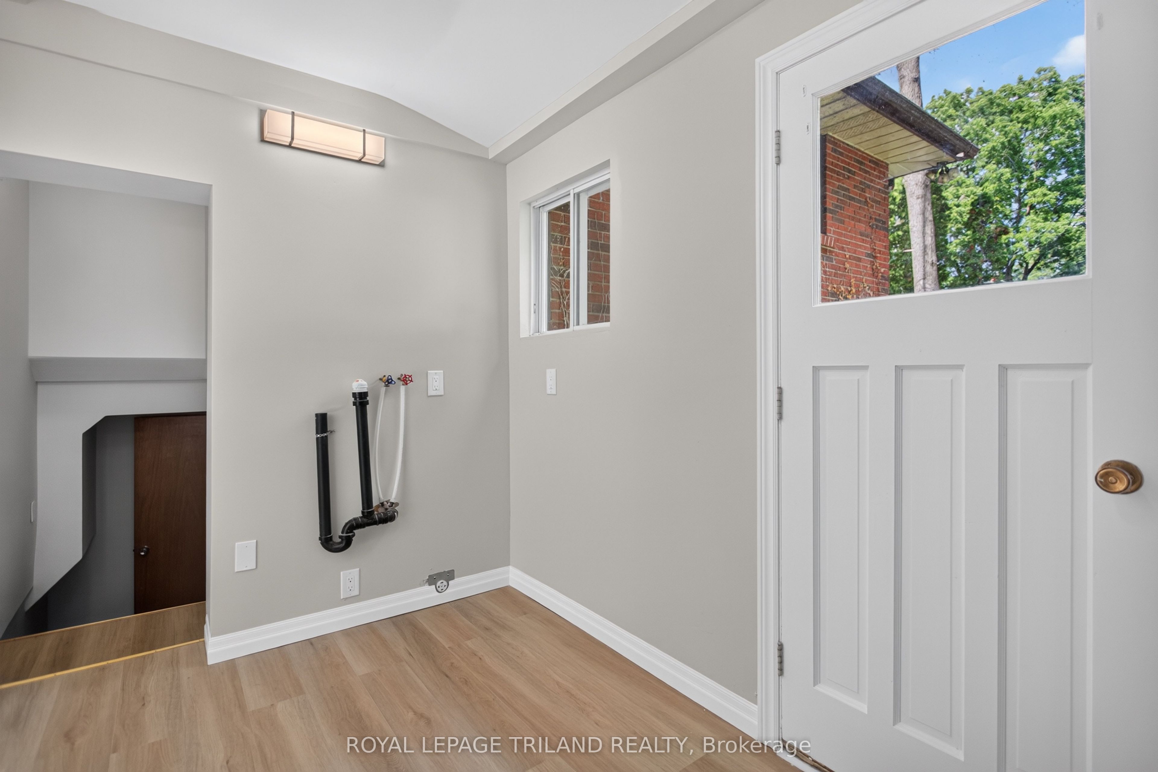 115 Springer Street Property Photo 21