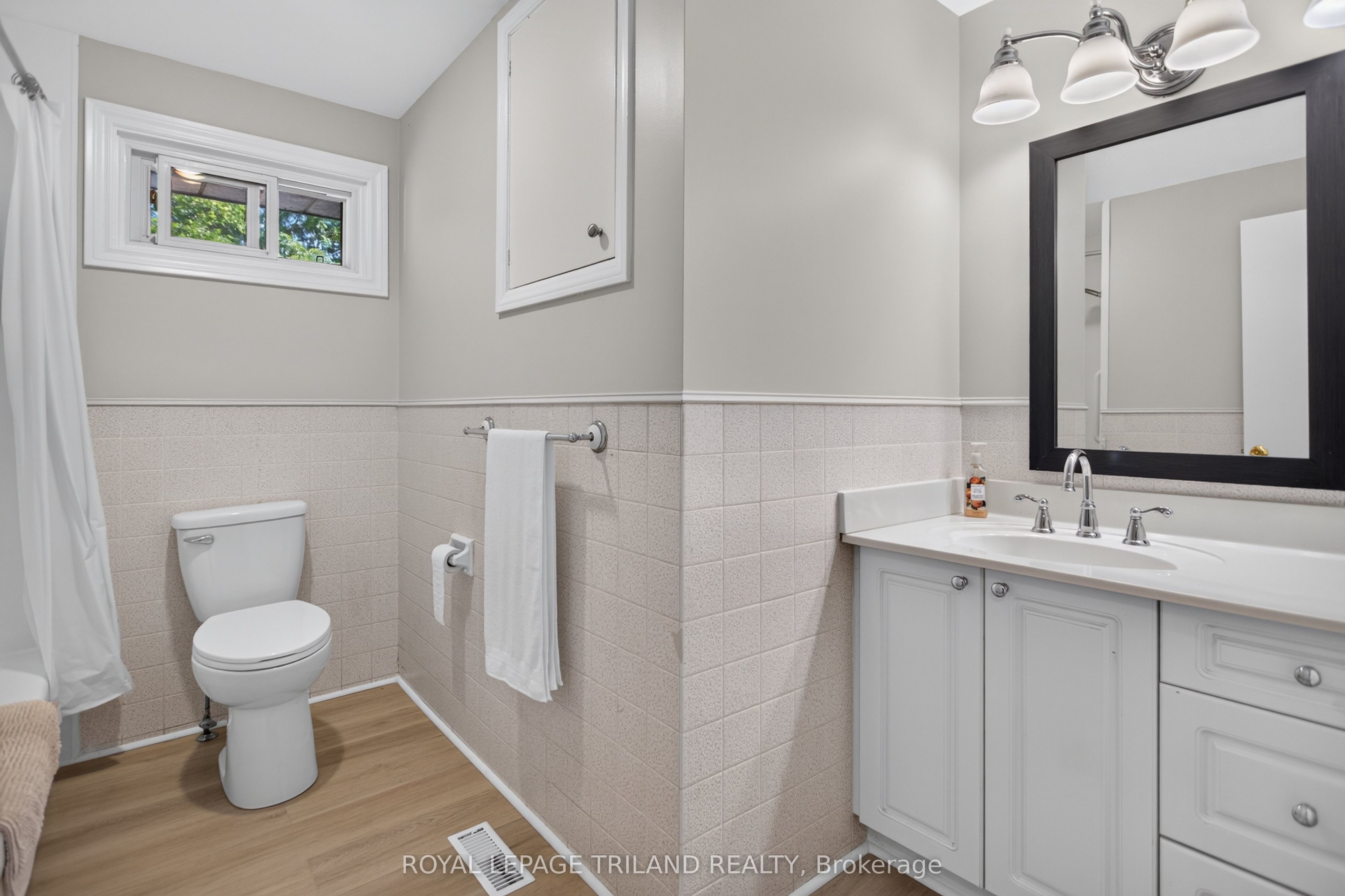 115 Springer Street Property Photo 27