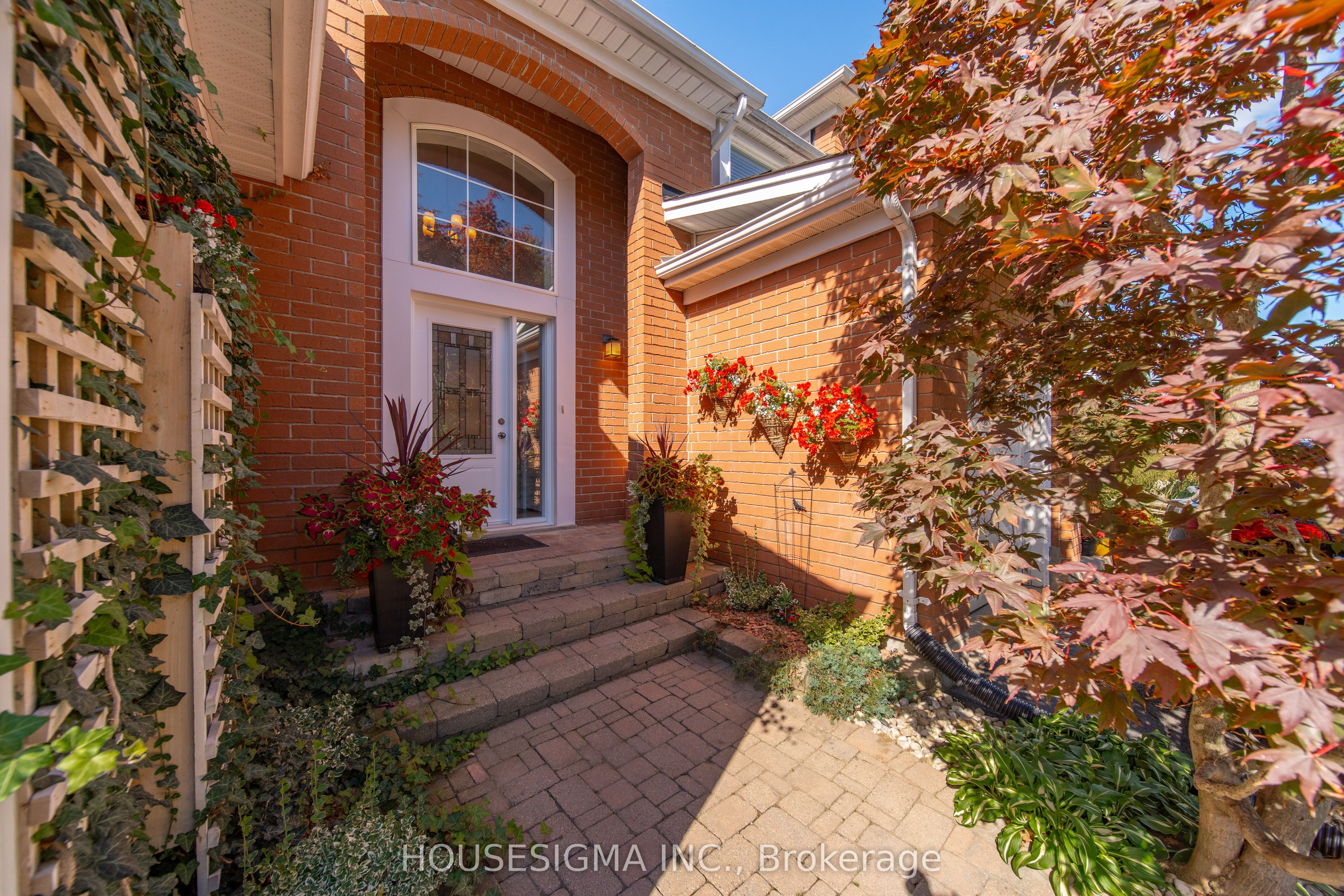 437 Beaver Creek Road Property Photo 4