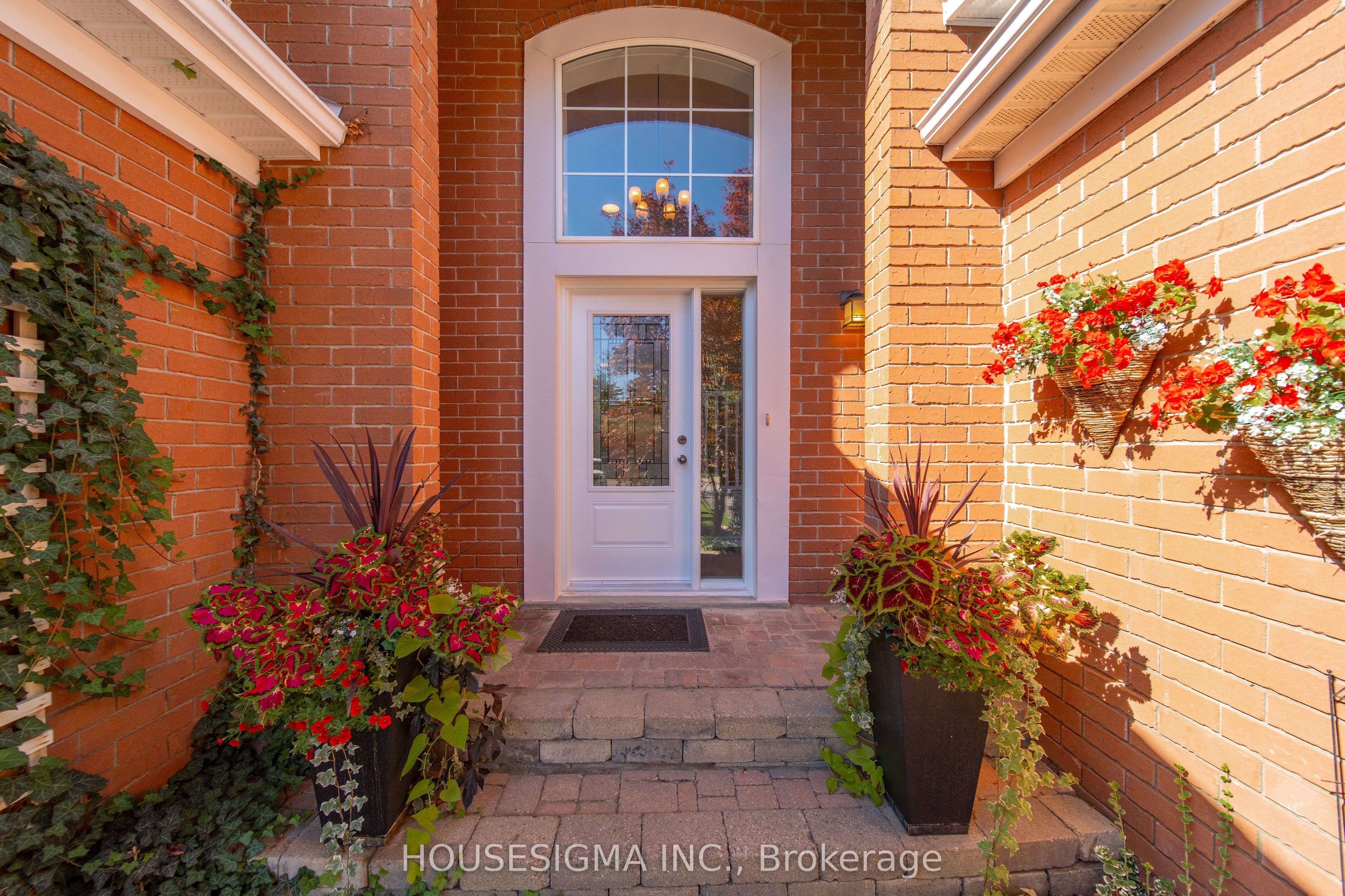 437 Beaver Creek Road Property Photo 6