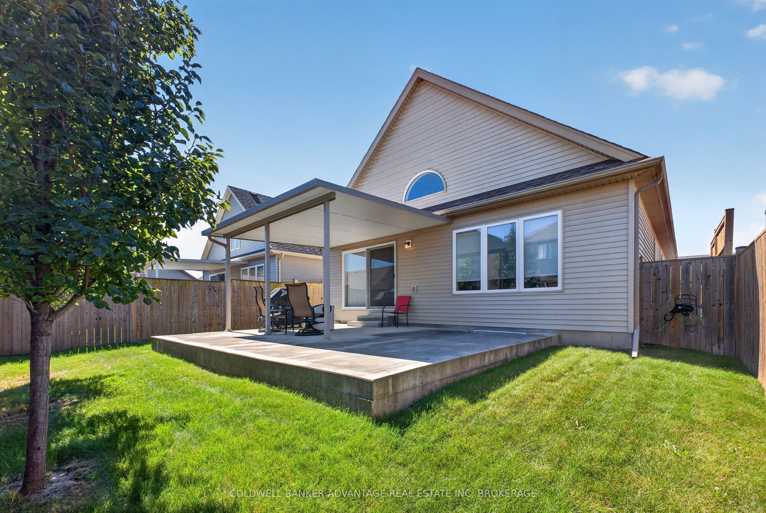 211 Classic Avenue Property Photo 29