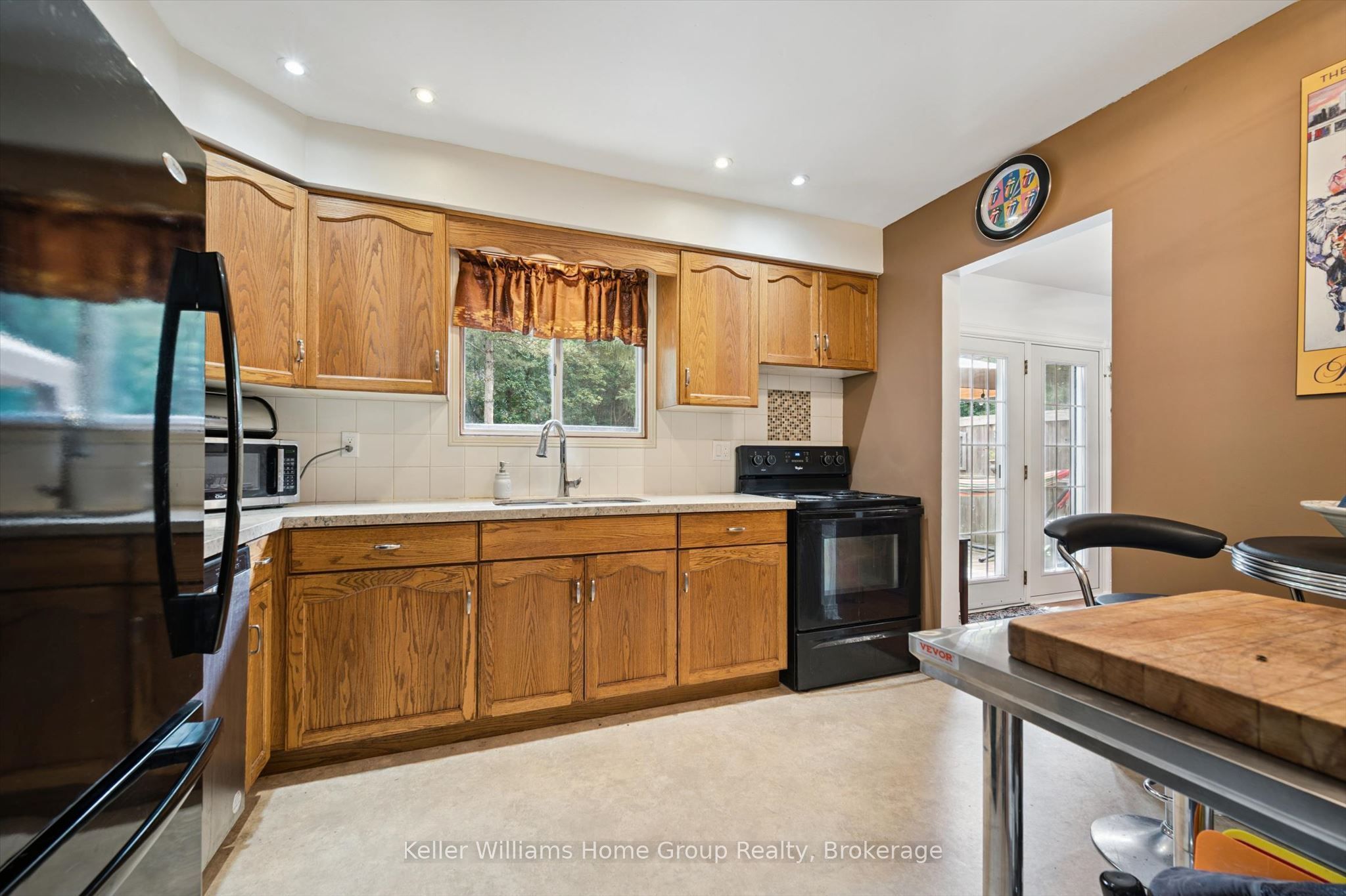 66 Woolwich Street W Property Photo 13