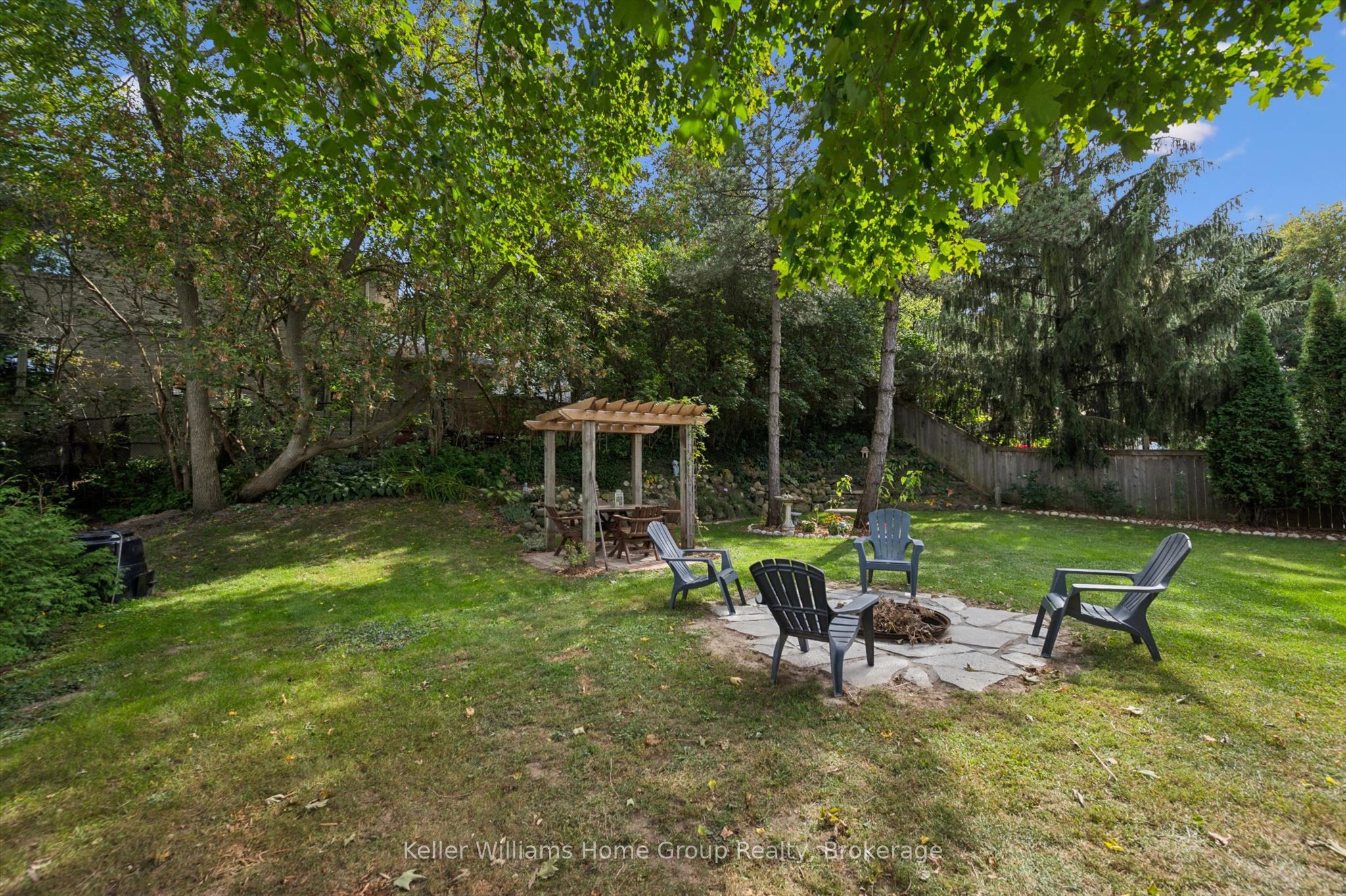 66 Woolwich Street W Property Photo 44