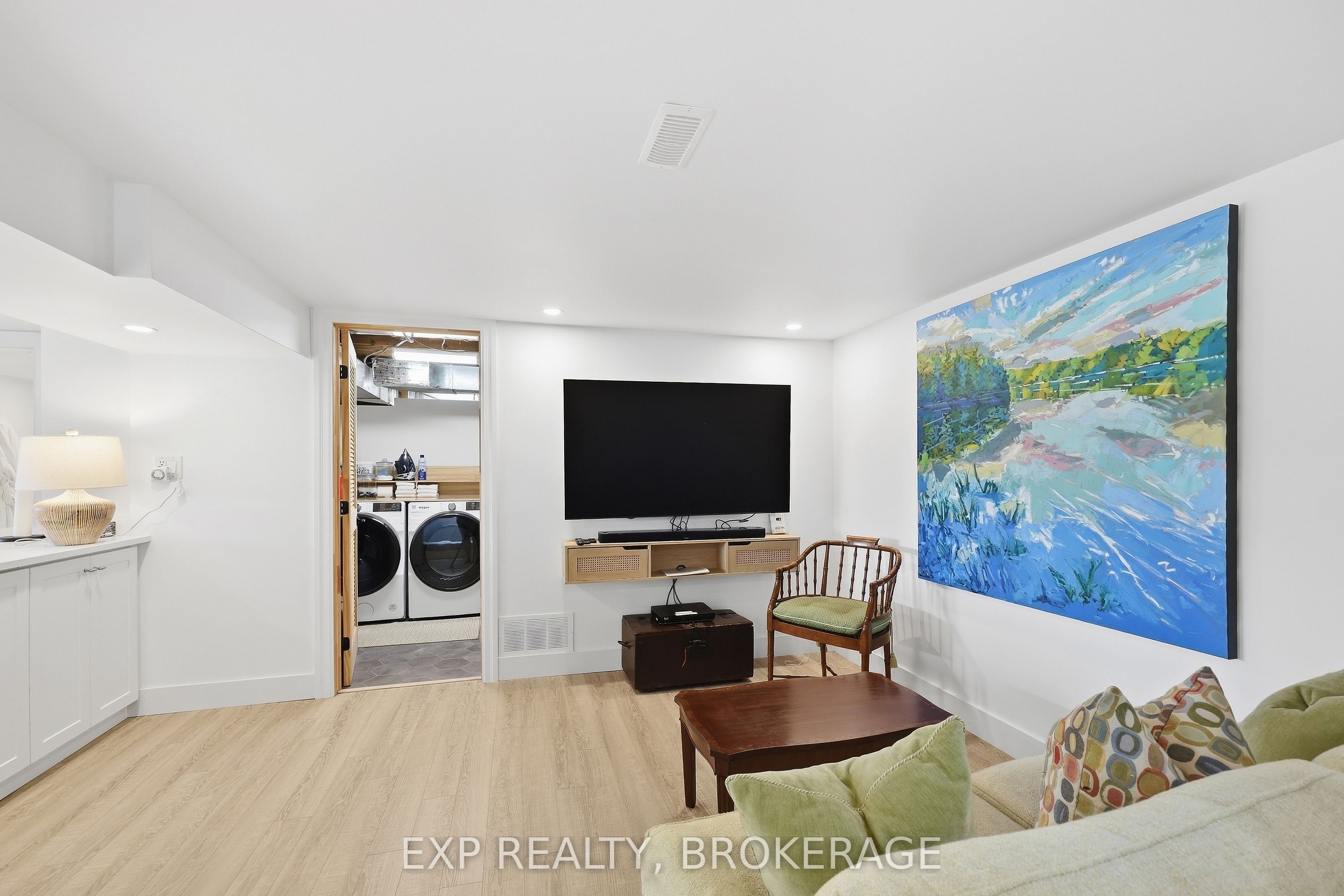 2114 Hambly Lane Property Photo 31