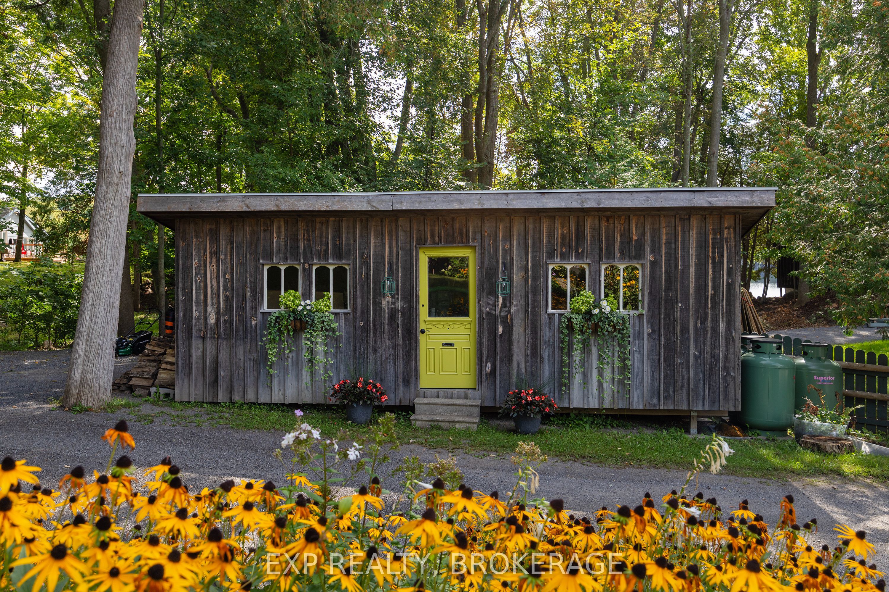 2114 Hambly Lane Property Photo 37