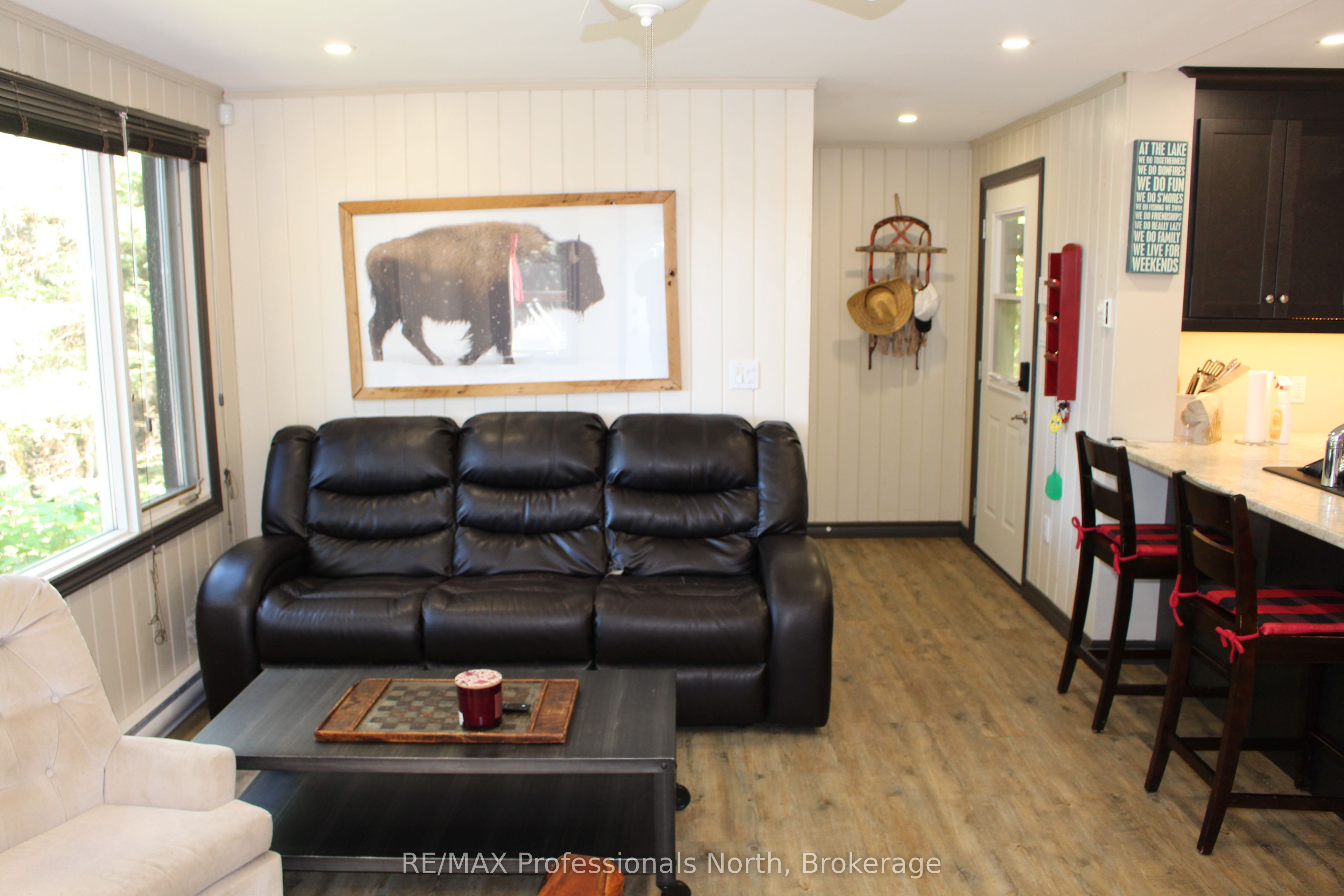 1813 Kashagawigamog Lake Road Property Photo 10