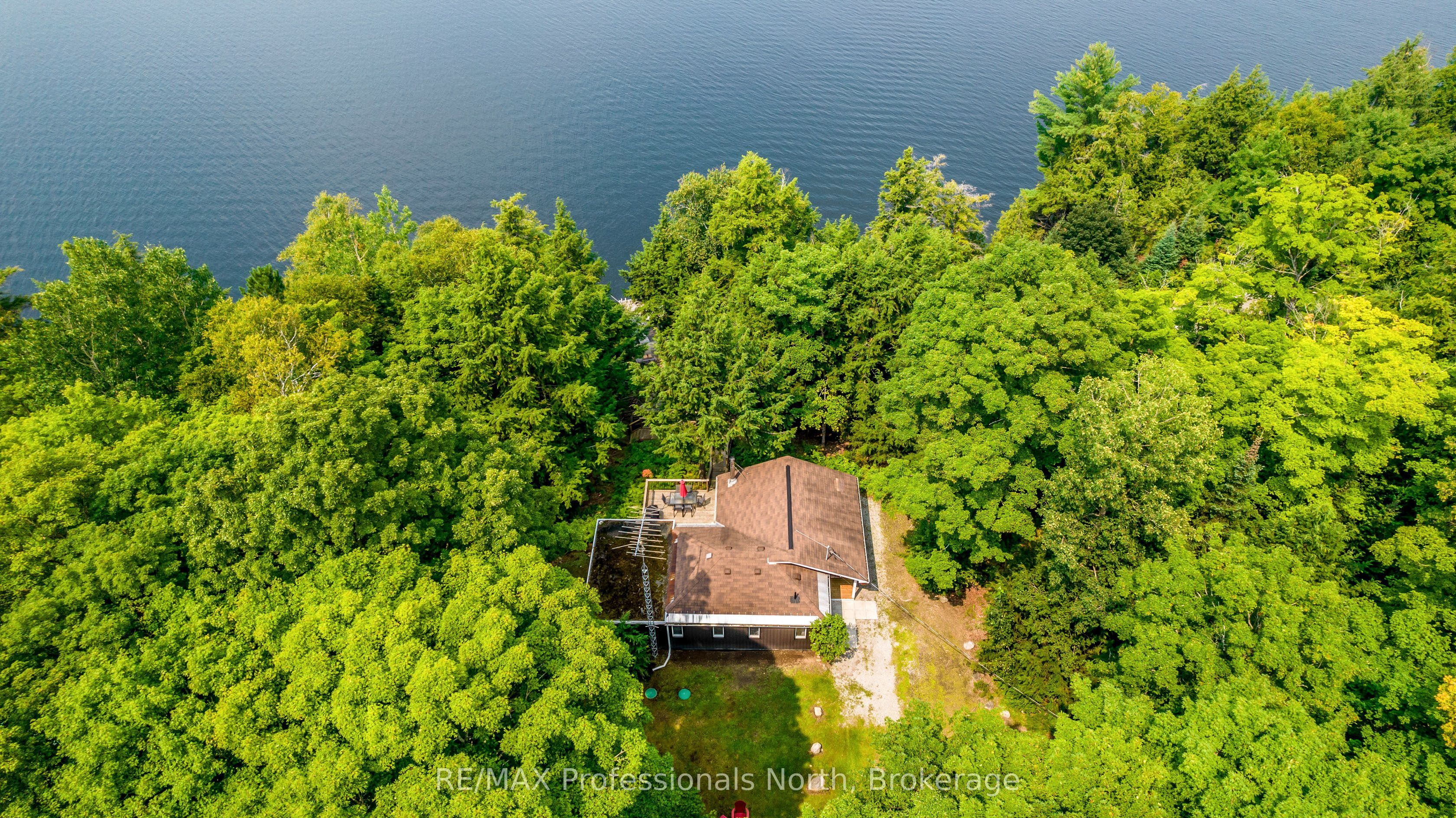 1813 Kashagawigamog Lake Road Property Photo 30