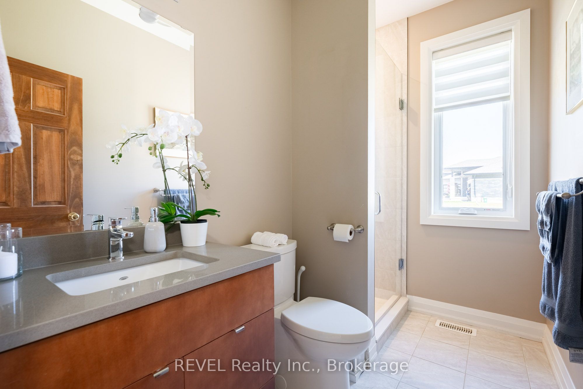 19 Francesco Crescent Property Photo 6