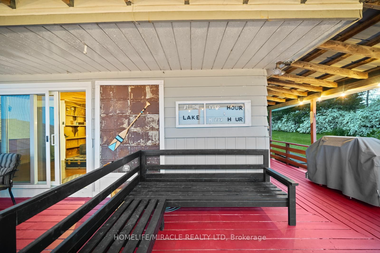 11278 Loyalist Parkway Property Photo 6