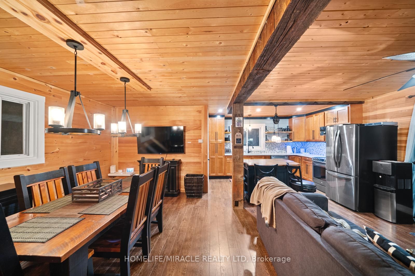 11278 Loyalist Parkway Property Photo 10