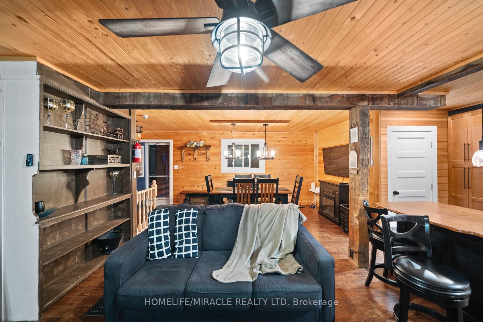 11278 Loyalist Parkway Property Photo 14