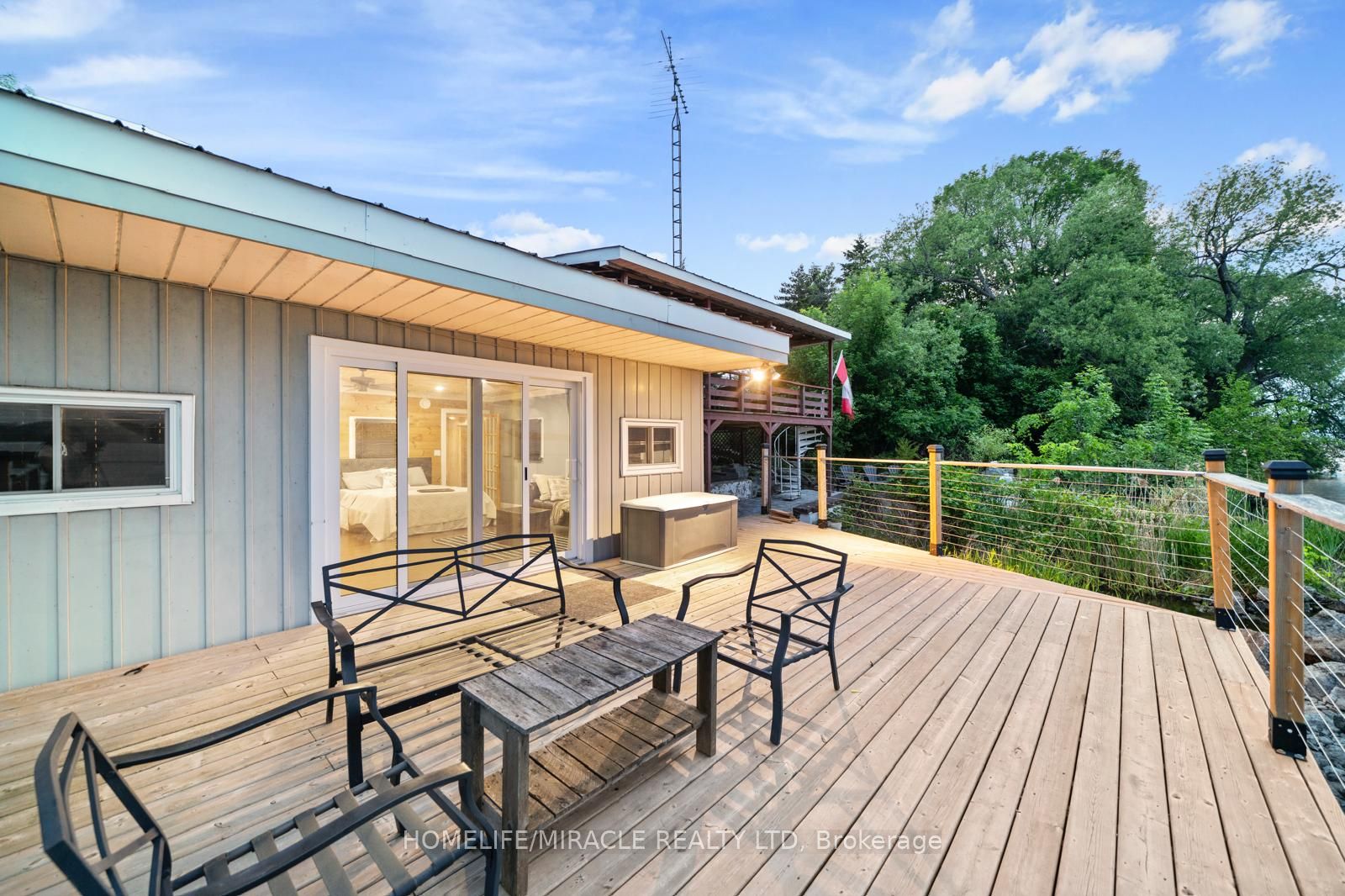 11278 Loyalist Parkway Property Photo 32