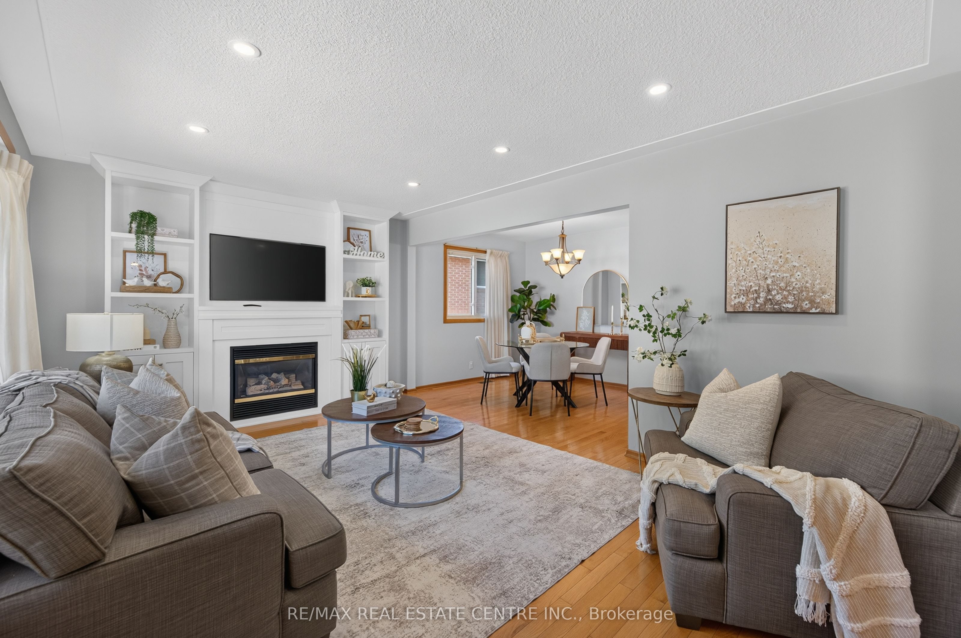 107 Laurentian Drive Property Photo 14
