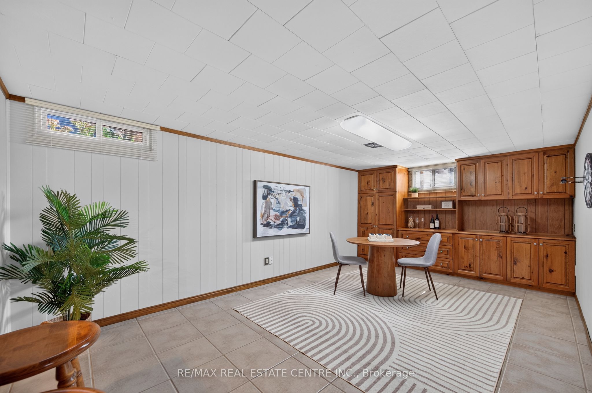 107 Laurentian Drive Property Photo 23