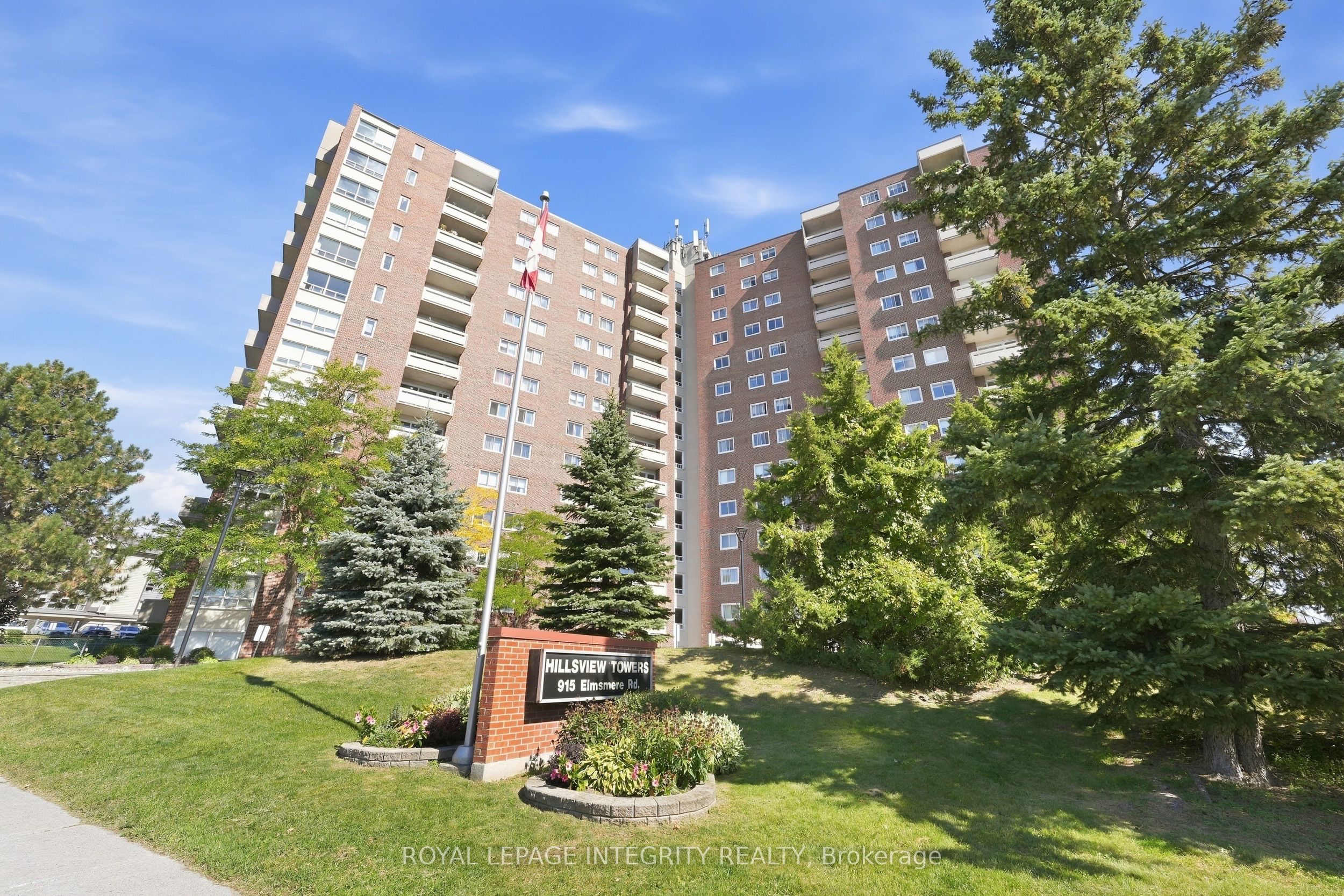 915 Elmsmere Road 604 Property Photo 1