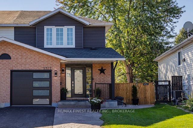 1377 BRACKENWOOD Crescent Property Photo 1