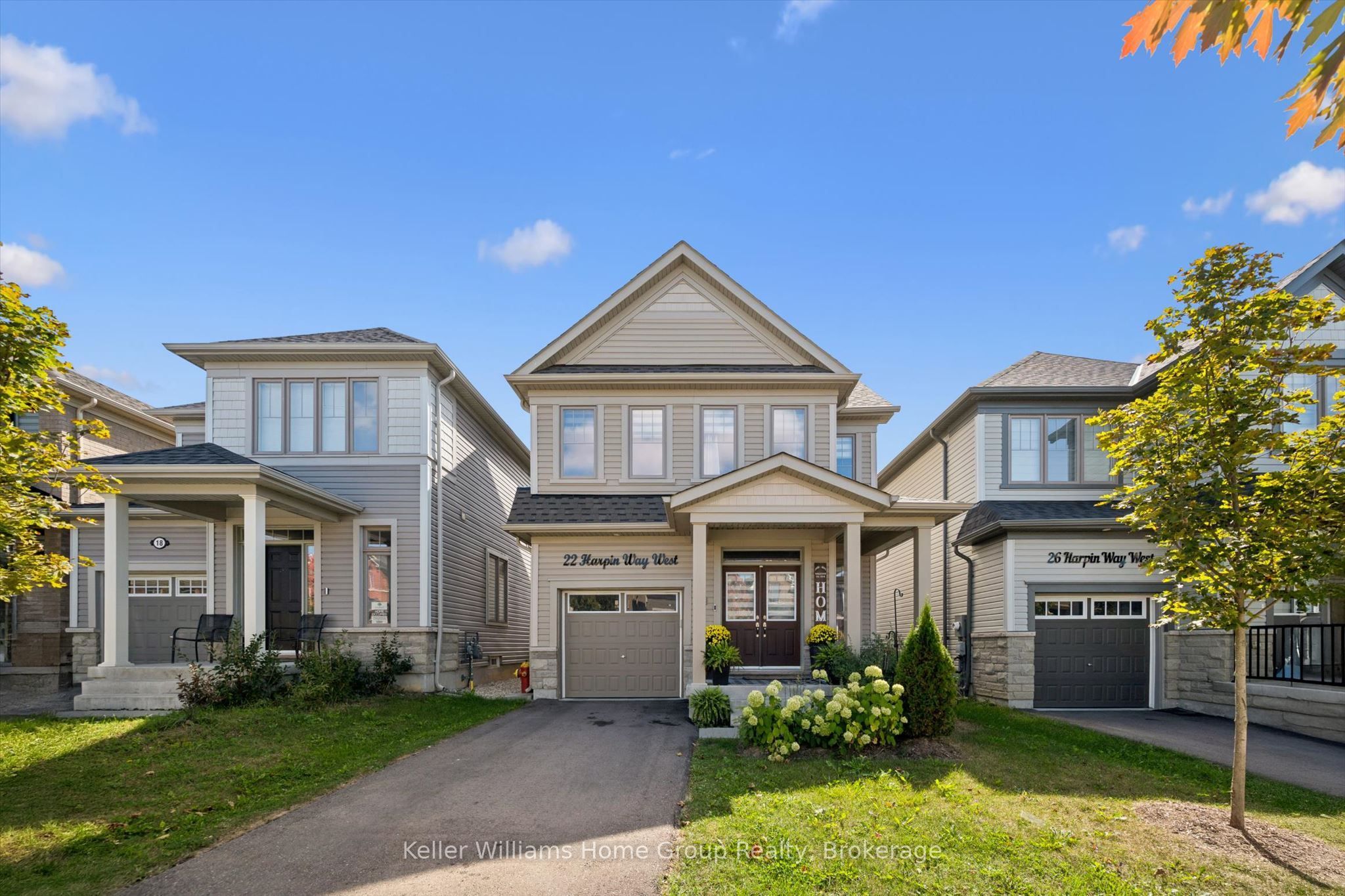 22 Harpin Way W Property Photo 1