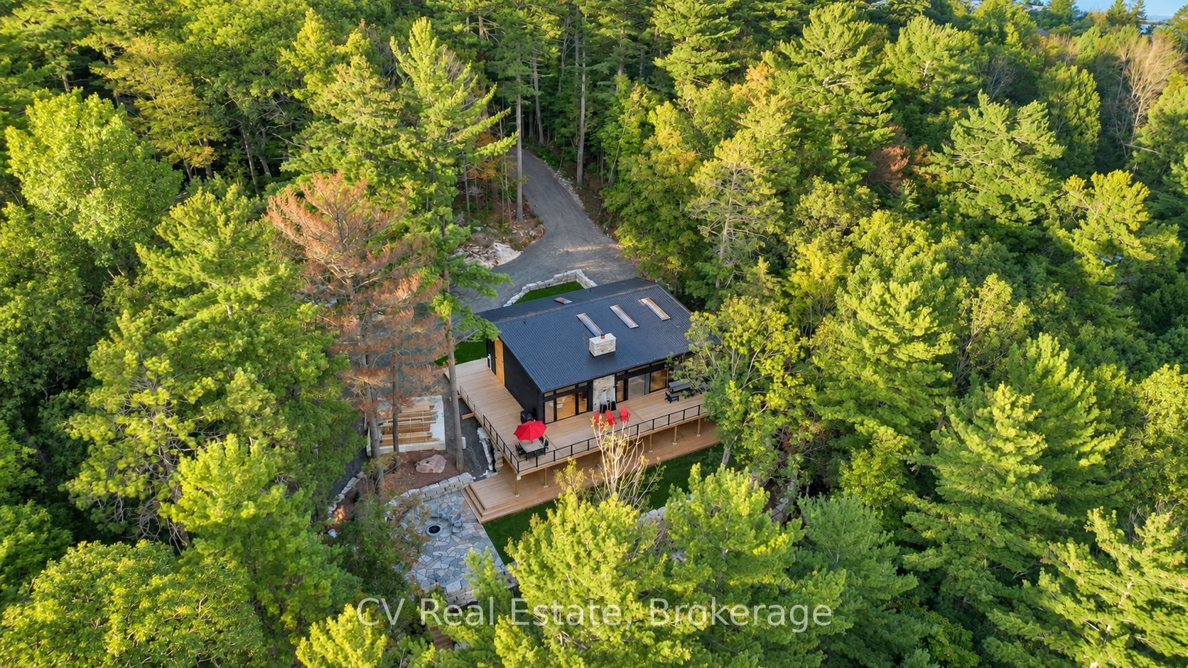 1009 Donaldson Street Property Photo 6