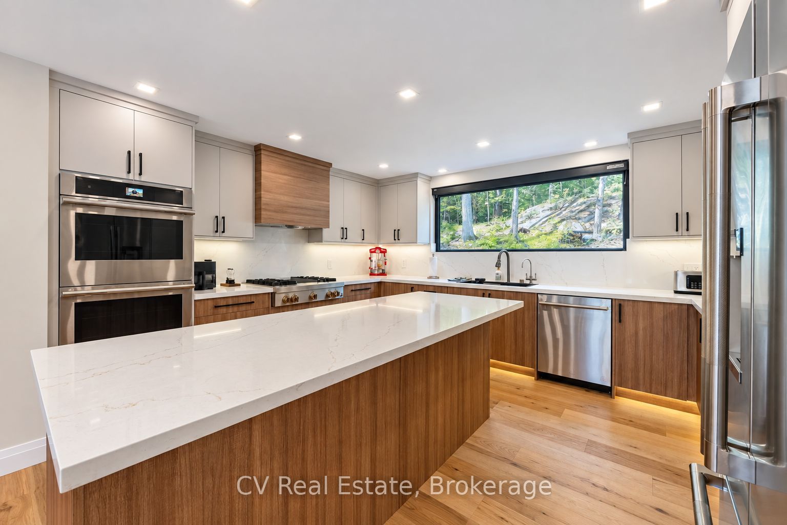 1009 Donaldson Street Property Photo 11