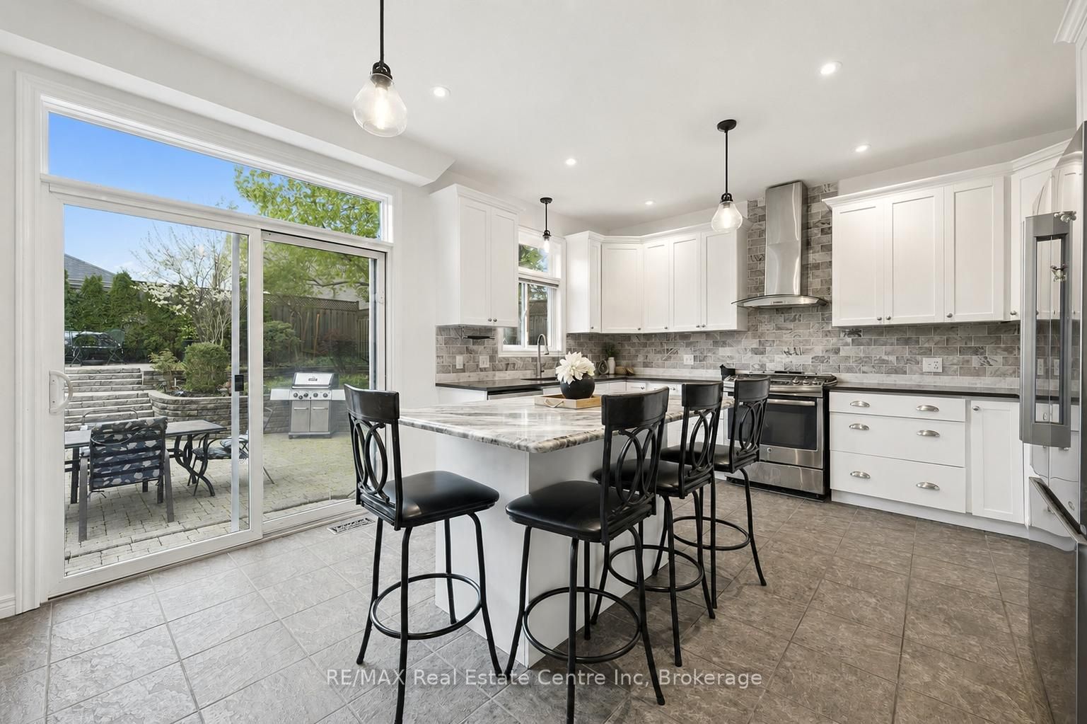 7 Hardy Street Property Photo 1