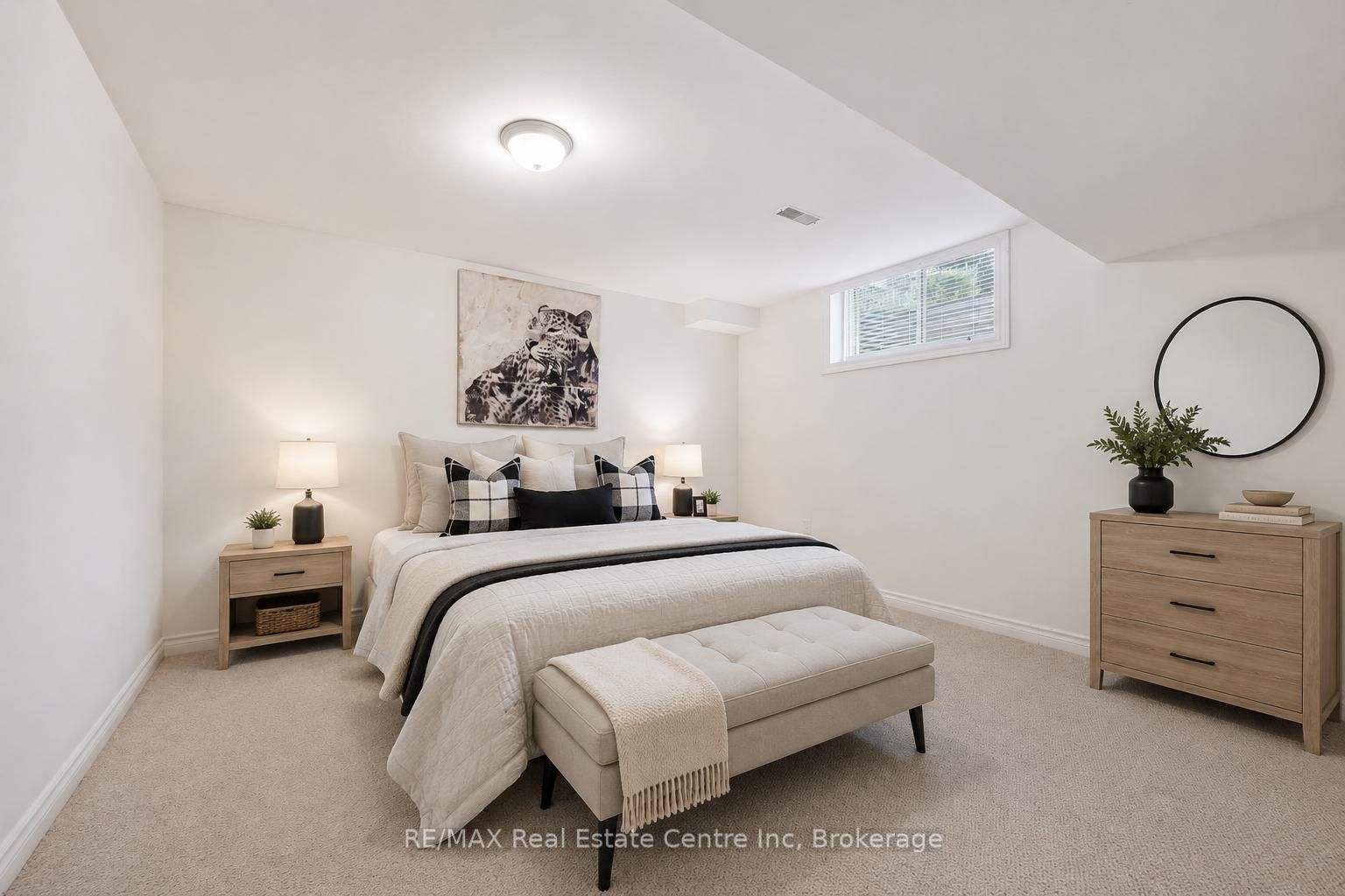 7 Hardy Street Property Photo 30