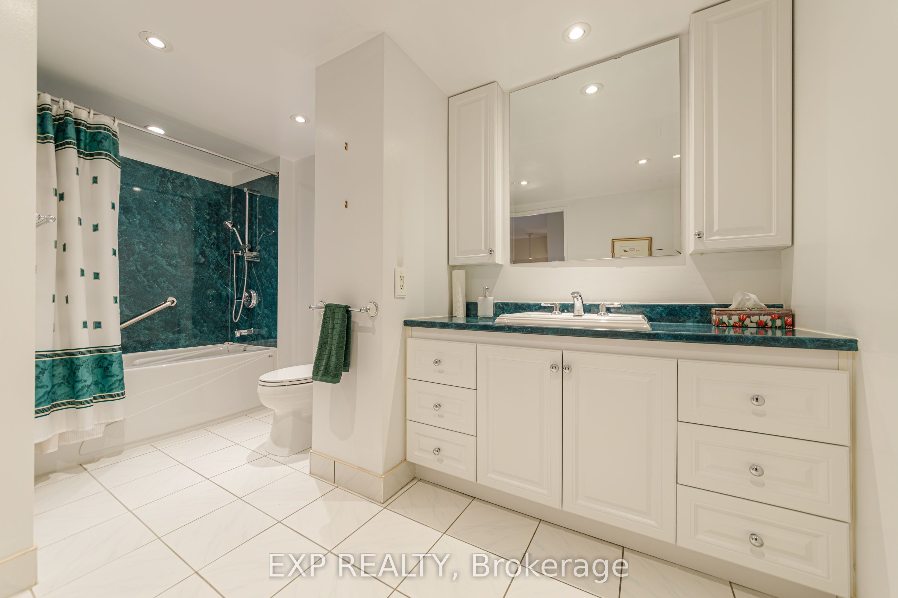 2650 Southvale Crescent 508 Property Photo 16