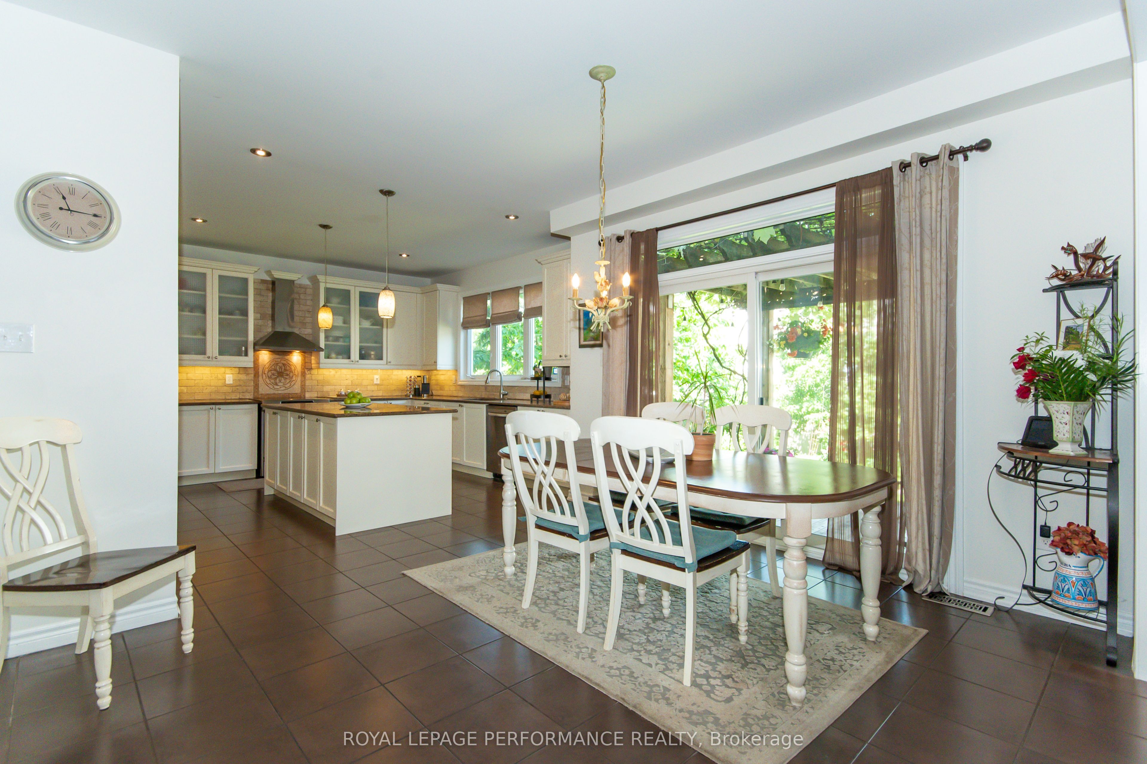 2744 Grand Vista Circle Property Photo 15