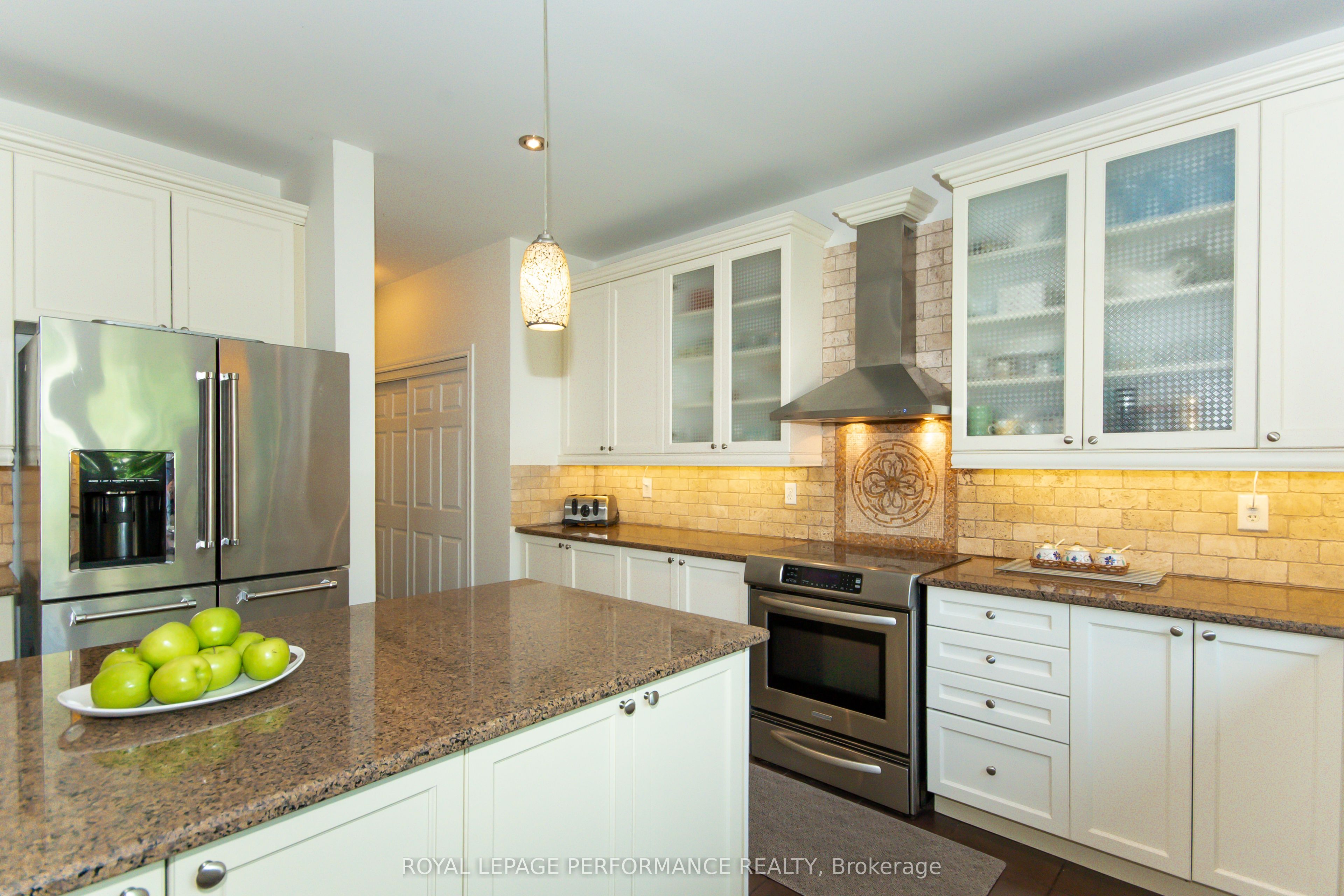 2744 Grand Vista Circle Property Photo 18