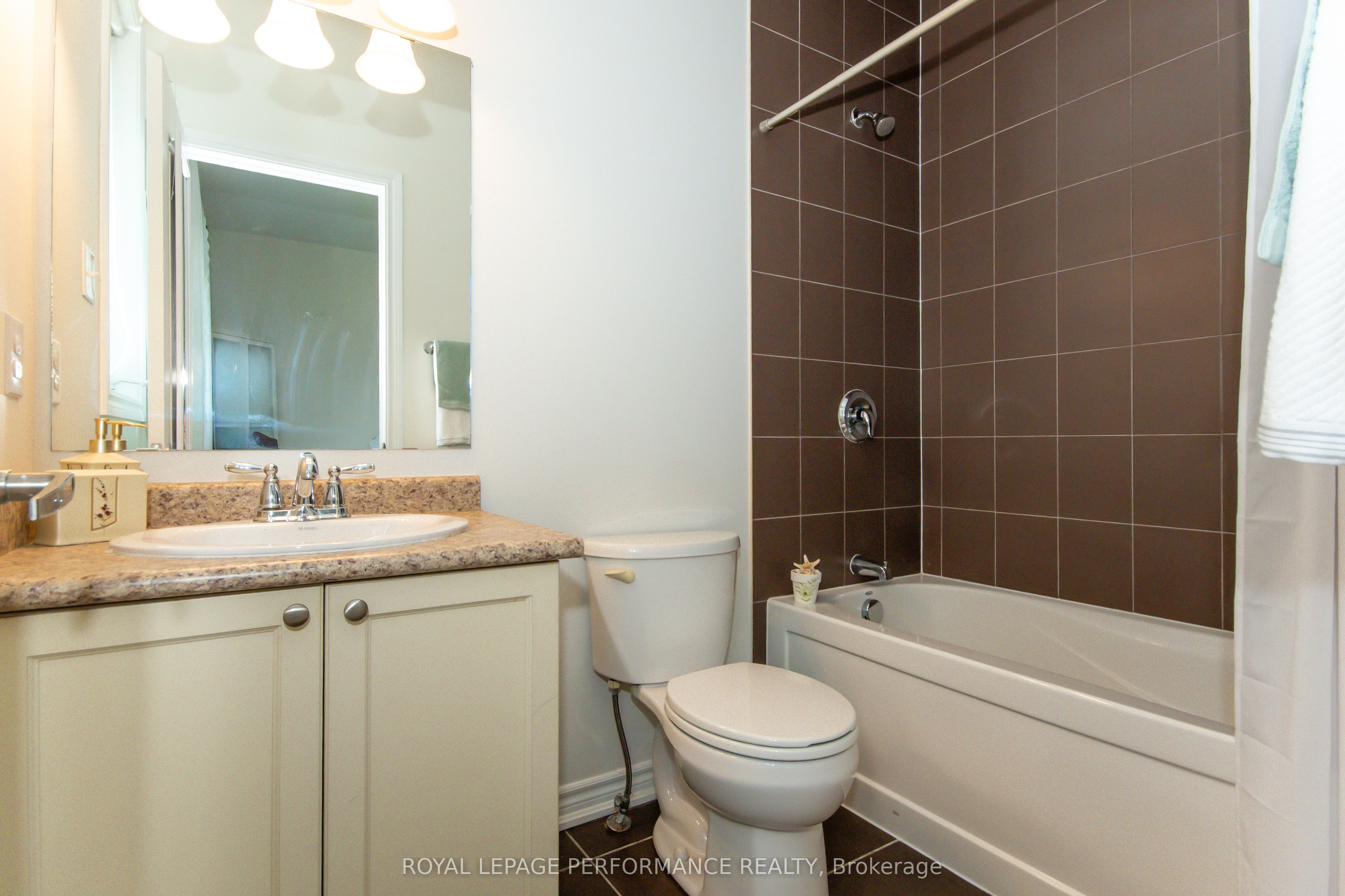 2744 Grand Vista Circle Property Photo 34