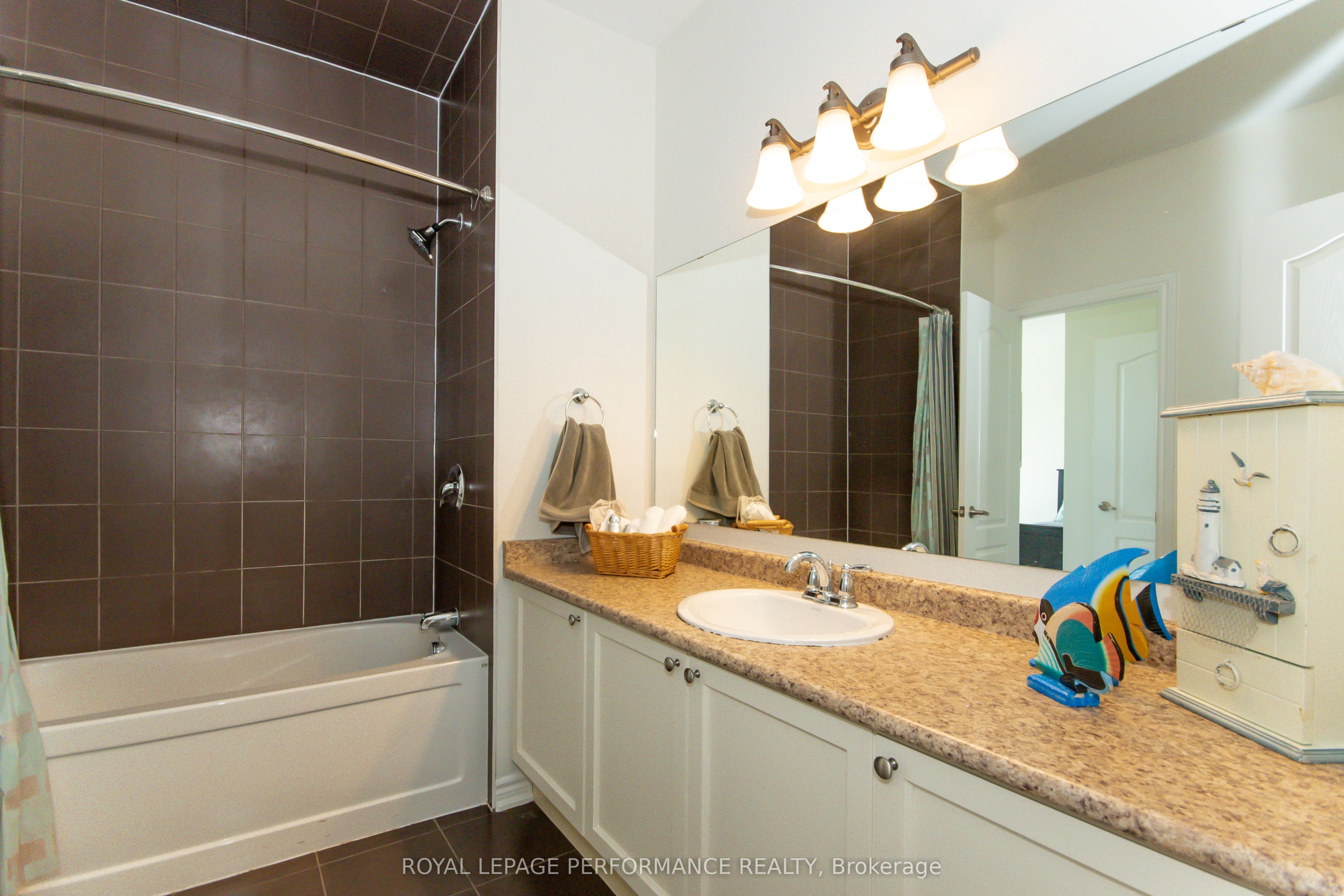 2744 Grand Vista Circle Property Photo 35