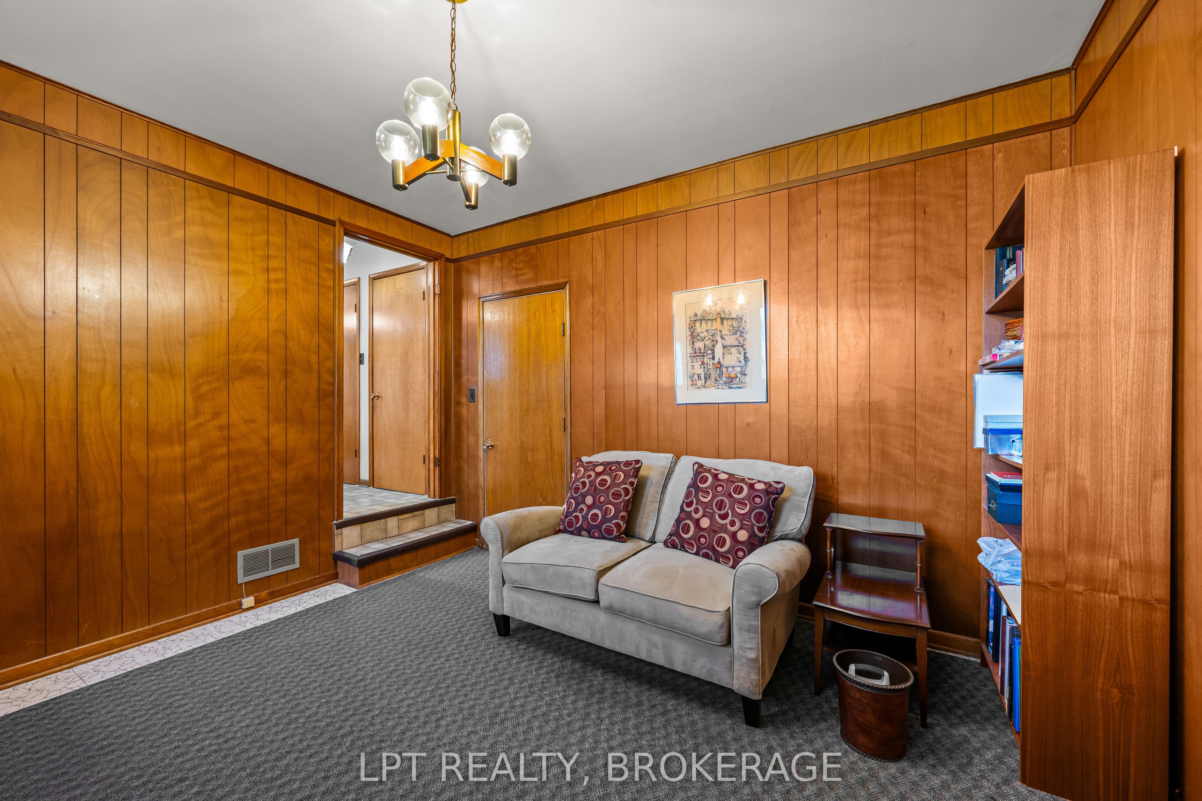 124 Campbell Crescent Property Photo 14