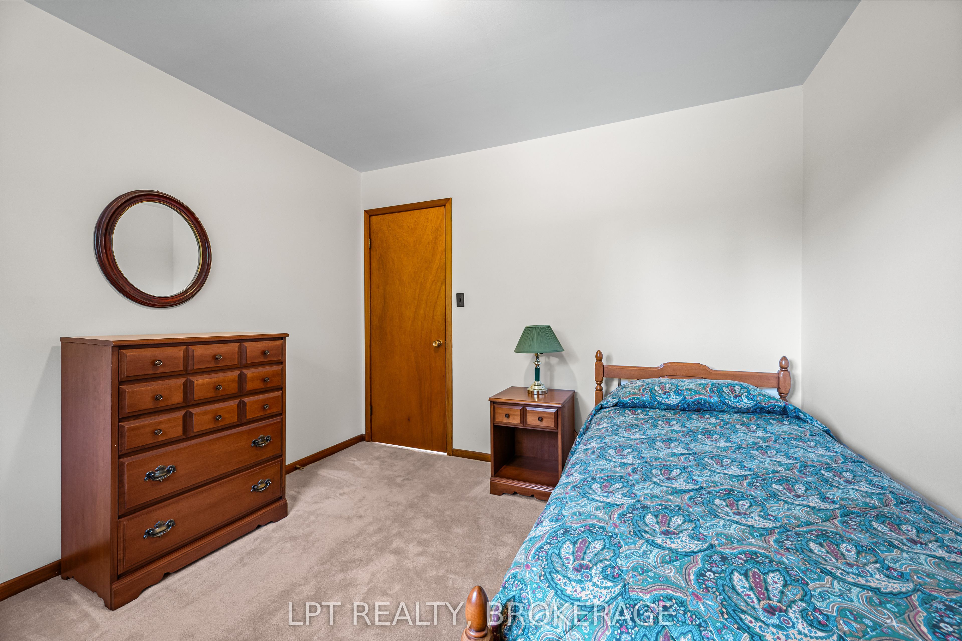 124 Campbell Crescent Property Photo 19