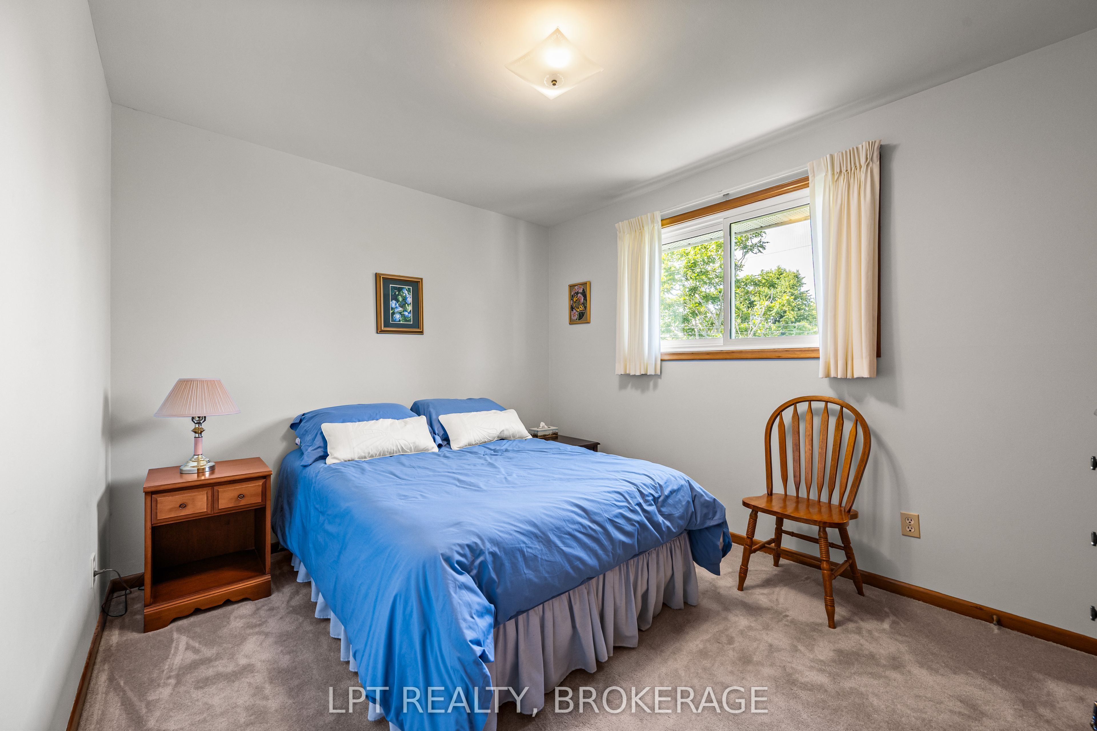 124 Campbell Crescent Property Photo 20