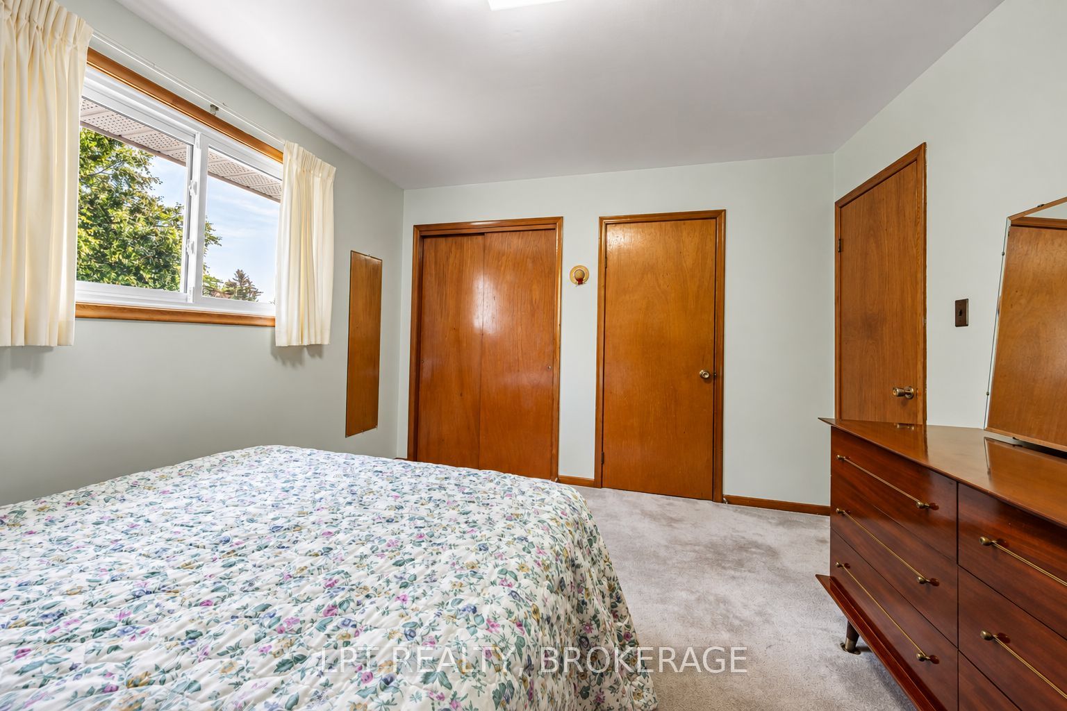 124 Campbell Crescent Property Photo 23