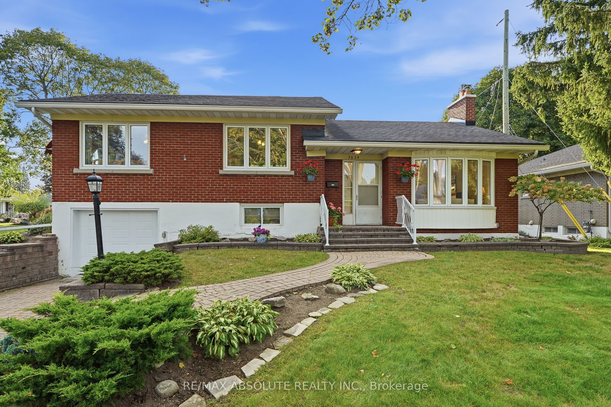 2034 Camrose Street Property Photo 1