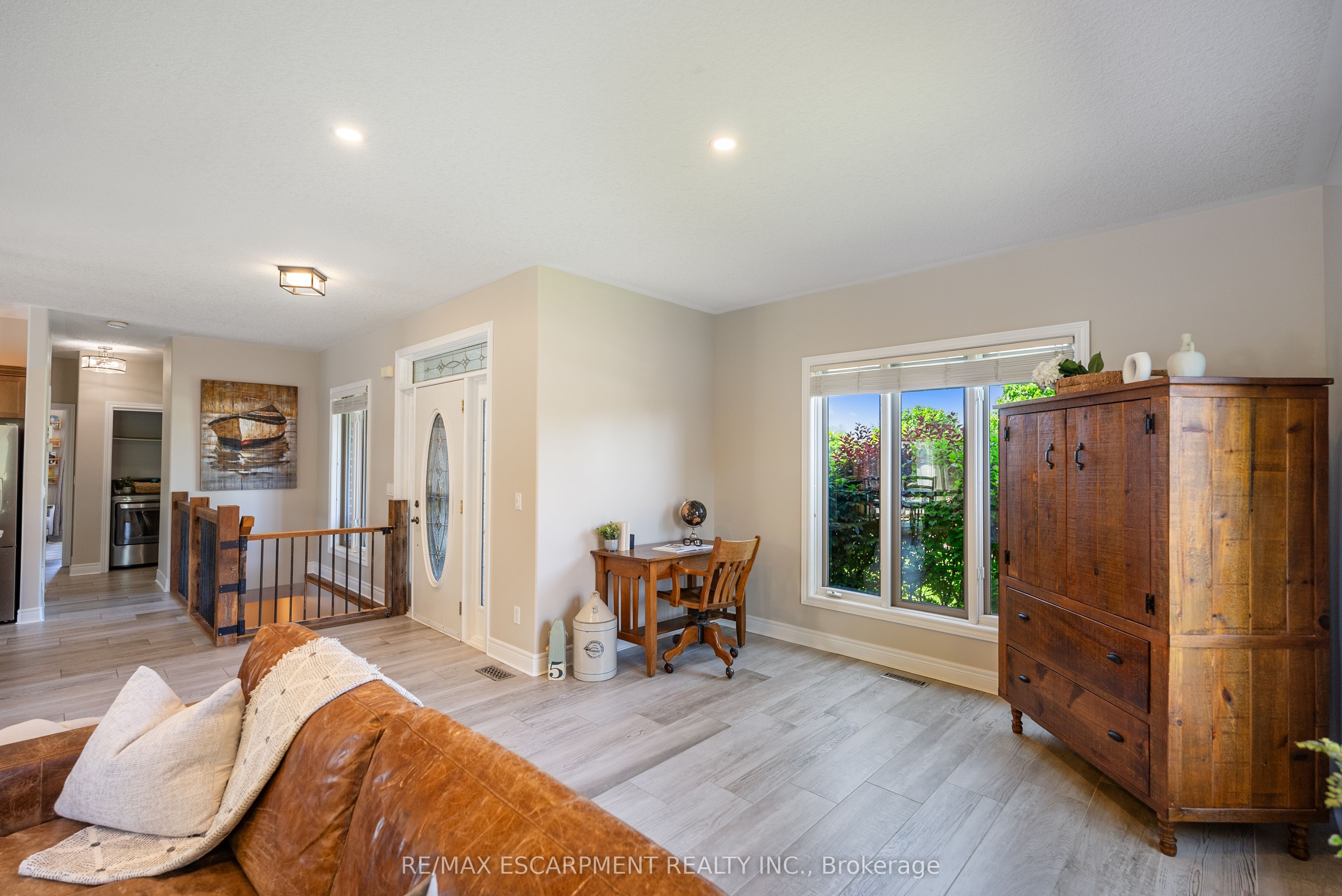 46 Sea Breeze Drive Property Photo 9