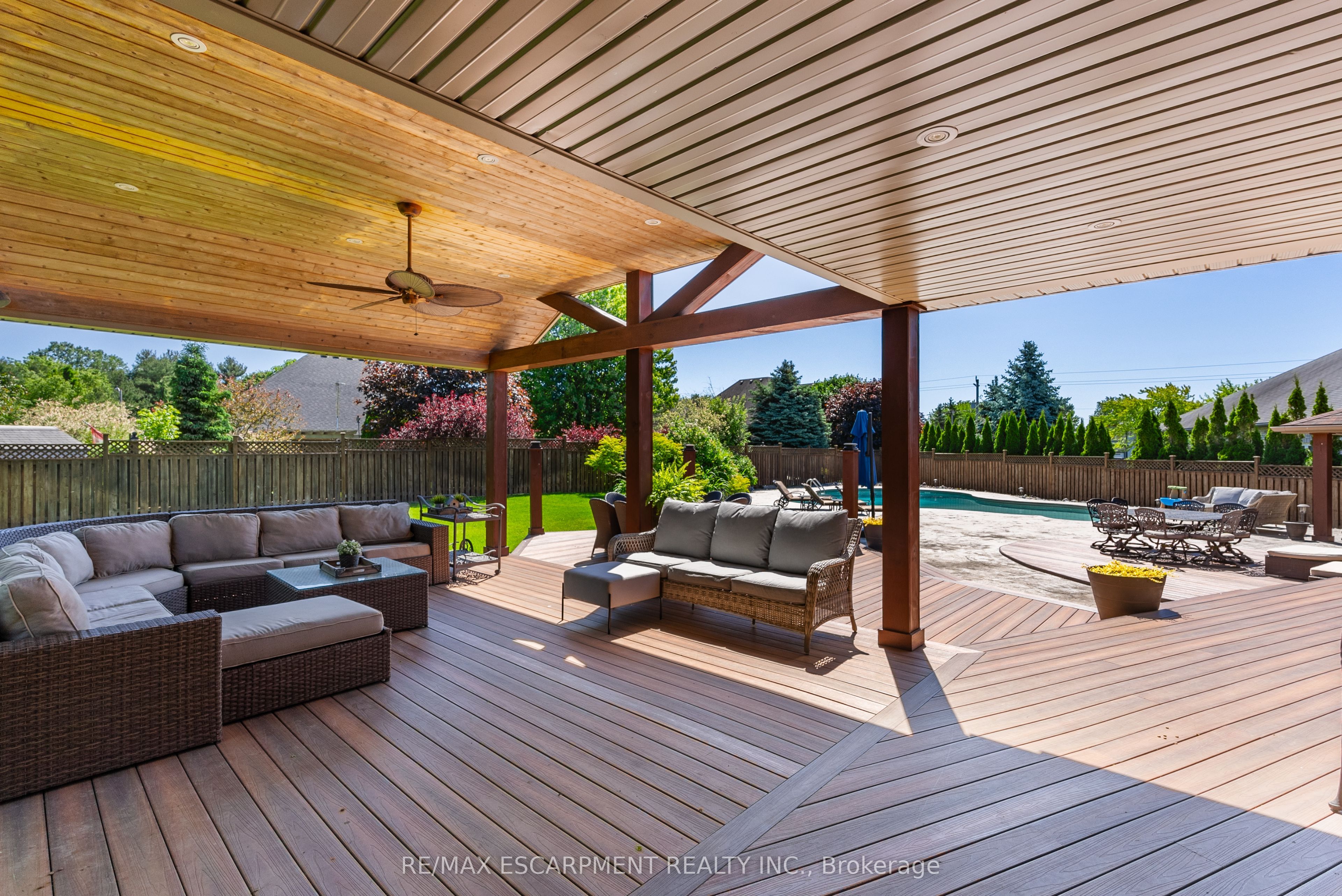 46 Sea Breeze Drive Property Photo 32