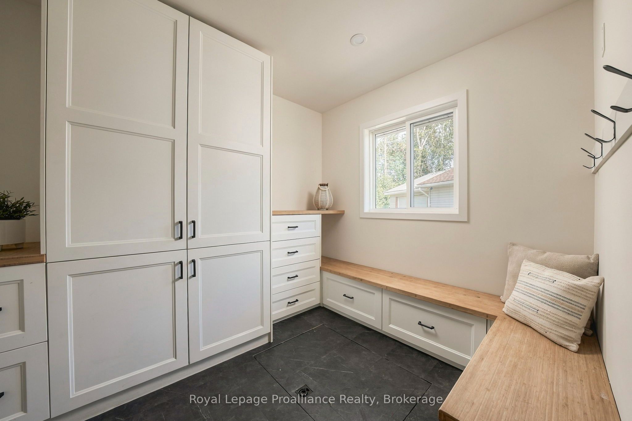 16 Bonisteel Road Property Photo 33