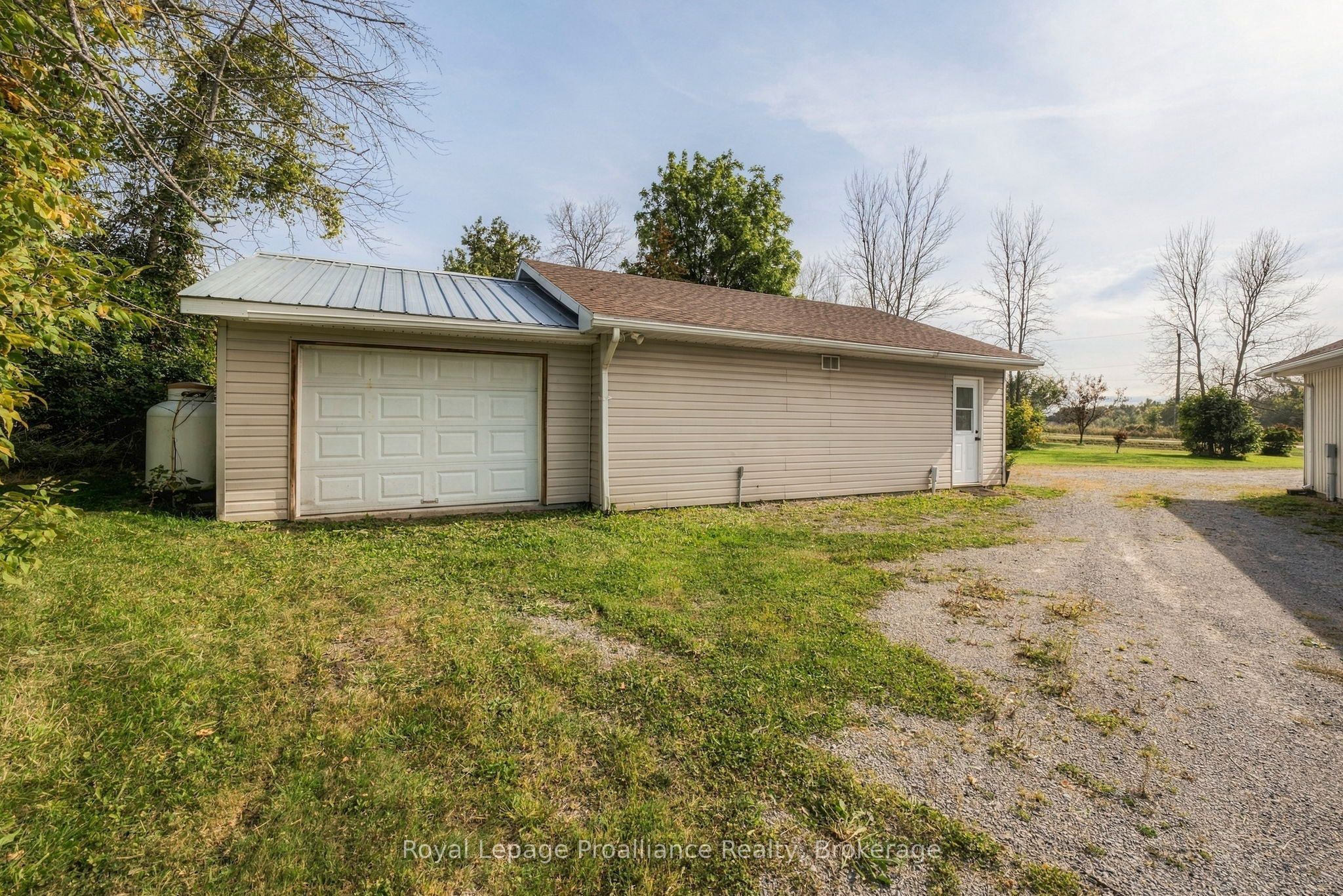 16 Bonisteel Road Property Photo 45