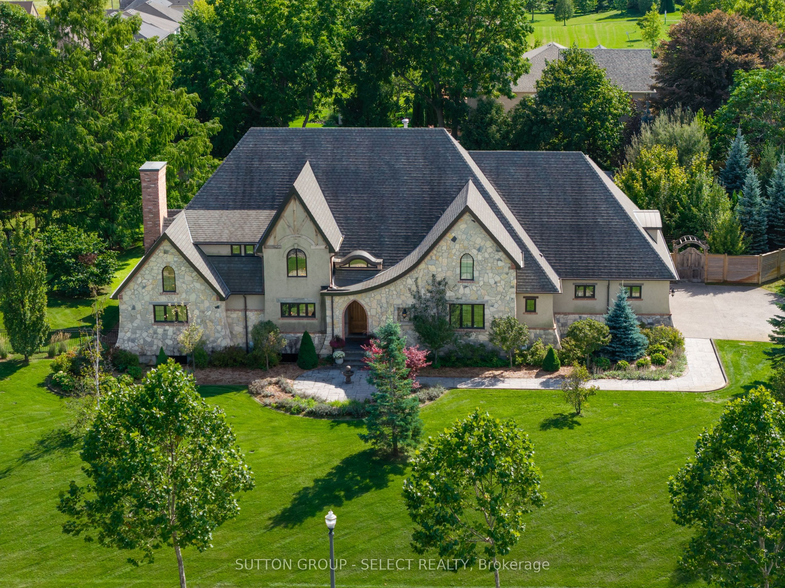 1039 Cherrygrove Drive