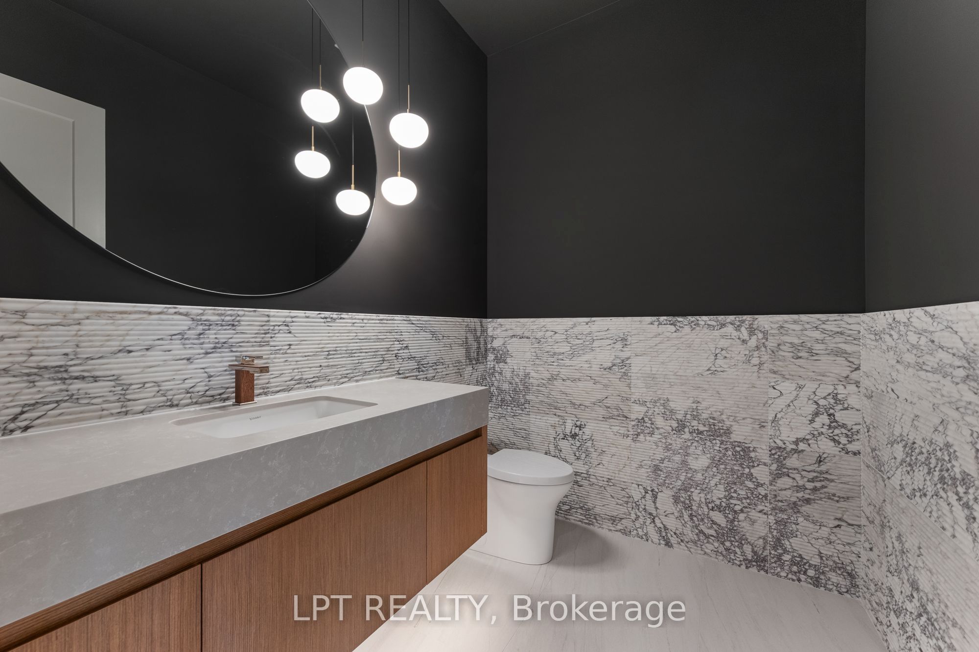 1063 River Road Property Photo 23
