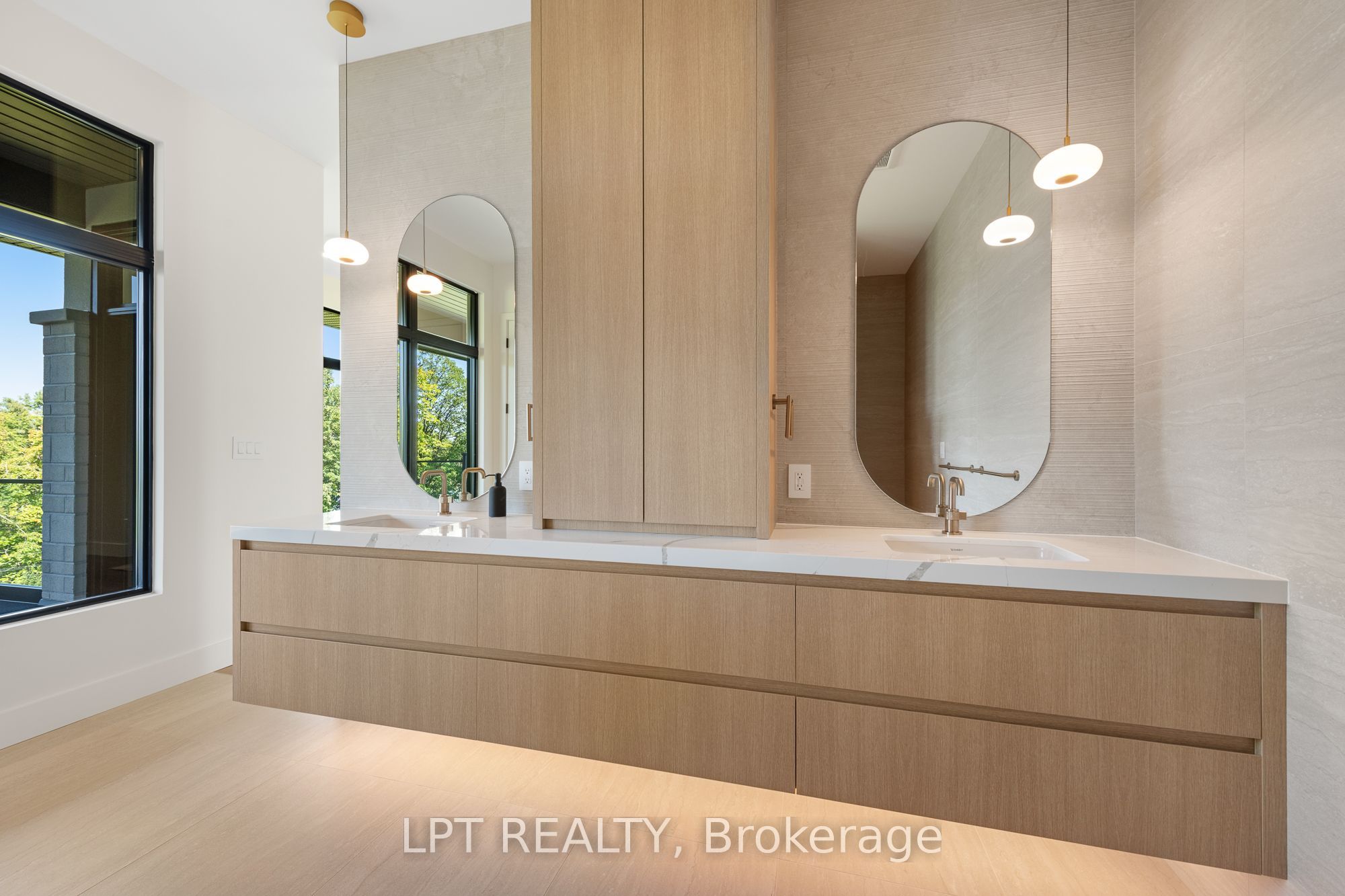 1063 River Road Property Photo 27
