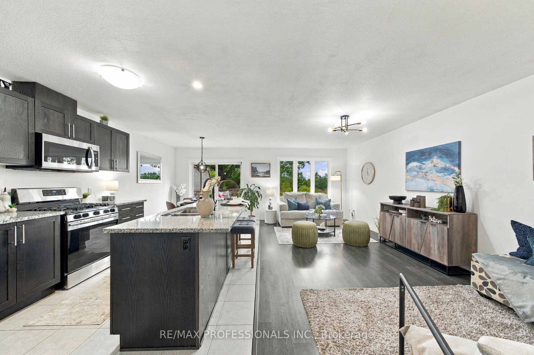 135 Hardcastle Drive 31 Property Photo 1