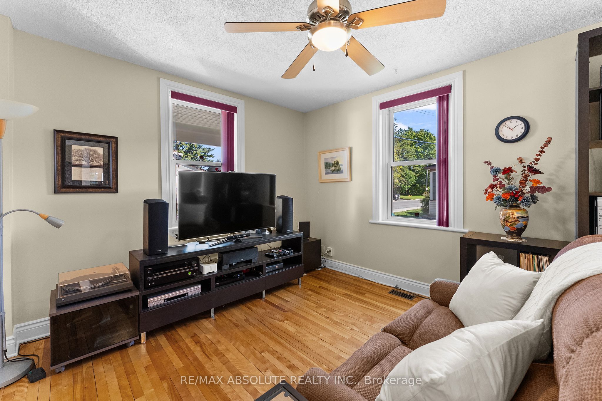 150 Mcgonigal Street W Property Photo 6