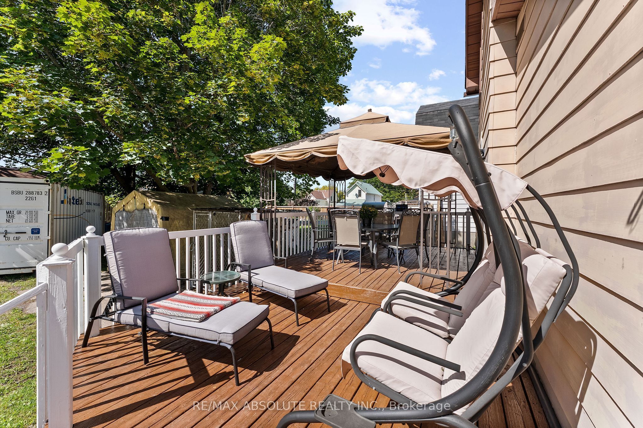 150 Mcgonigal Street W Property Photo 35