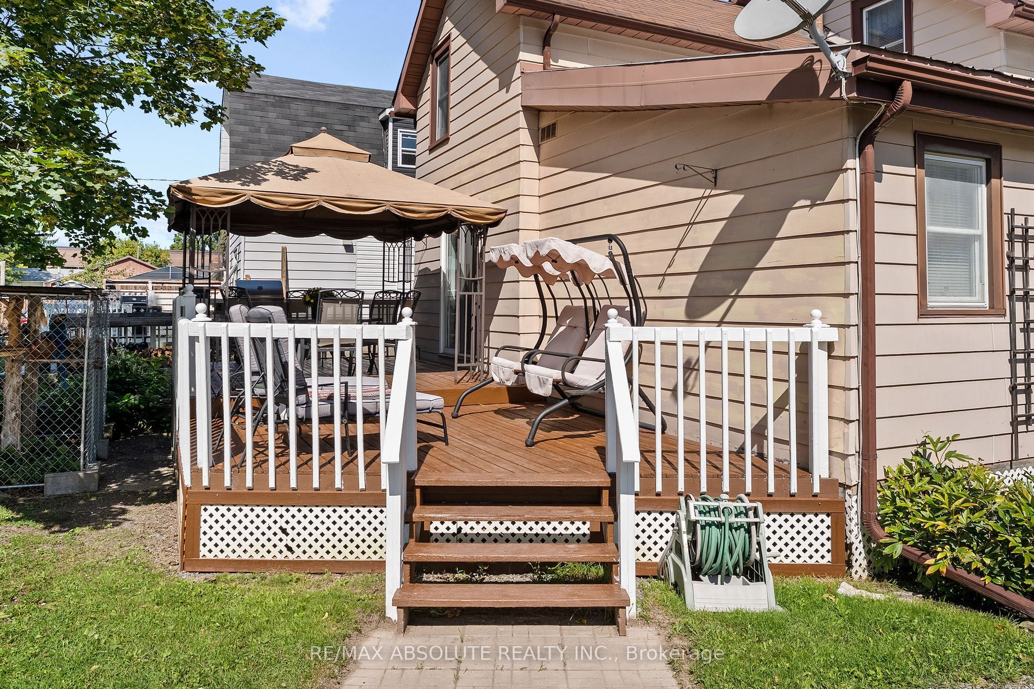 150 Mcgonigal Street W Property Photo 41