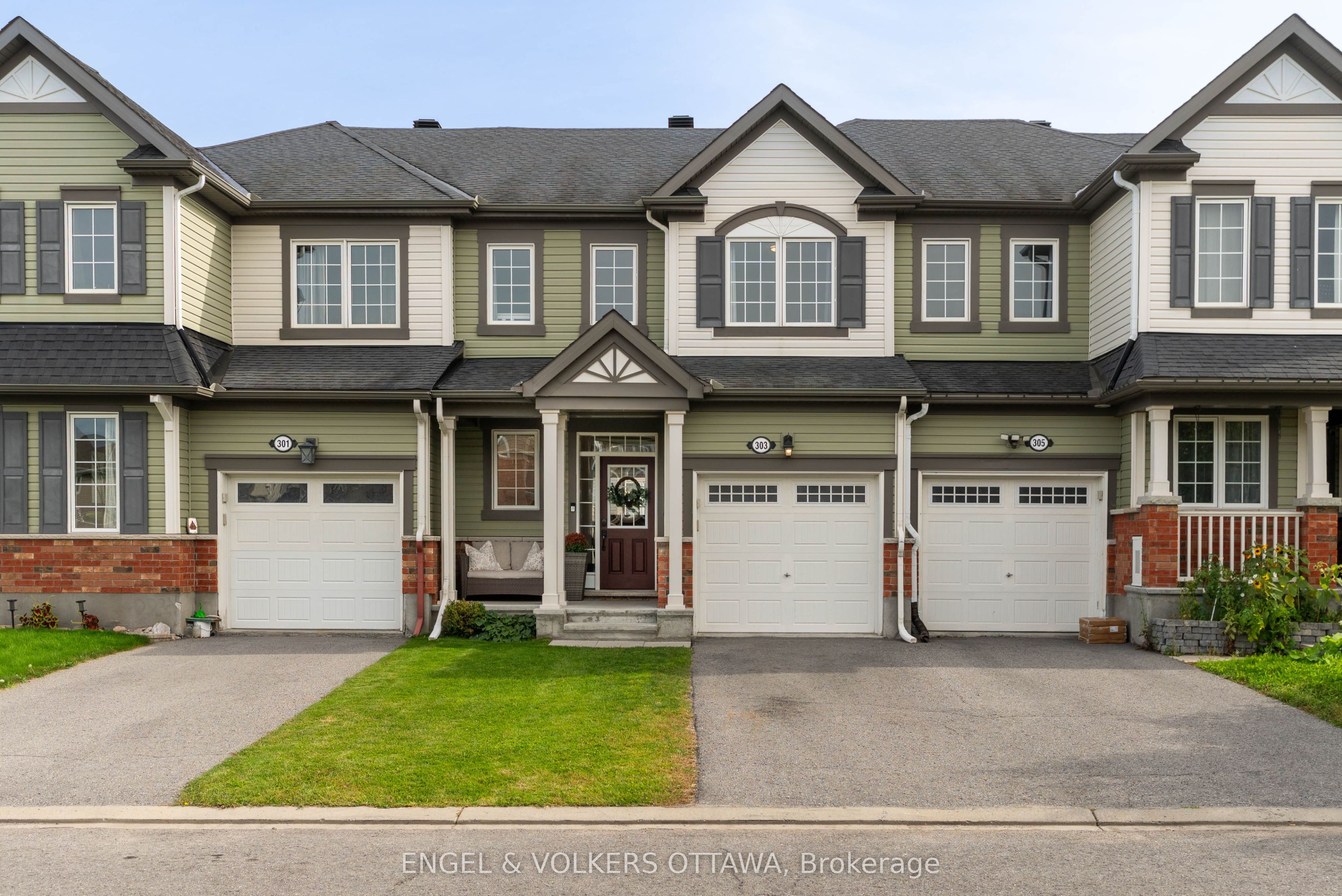 303 Song Sparrow Street Property Photo 1