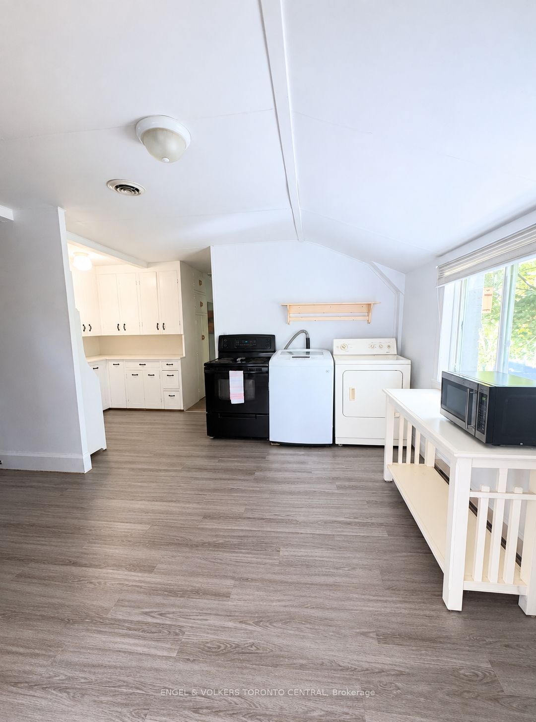 96 Joseph Street Property Photo 11