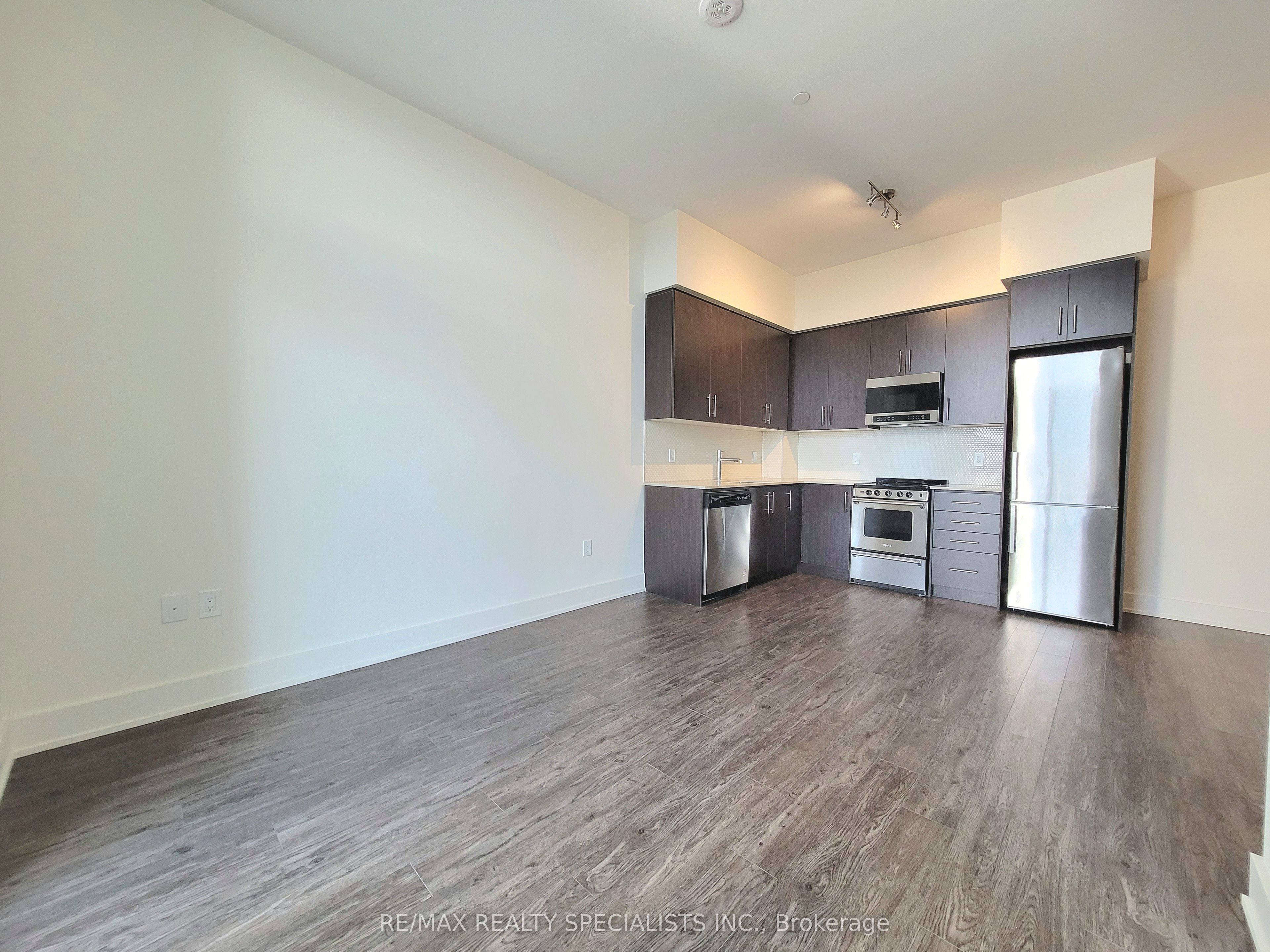 212 King William Street 1418 Property Photo 5