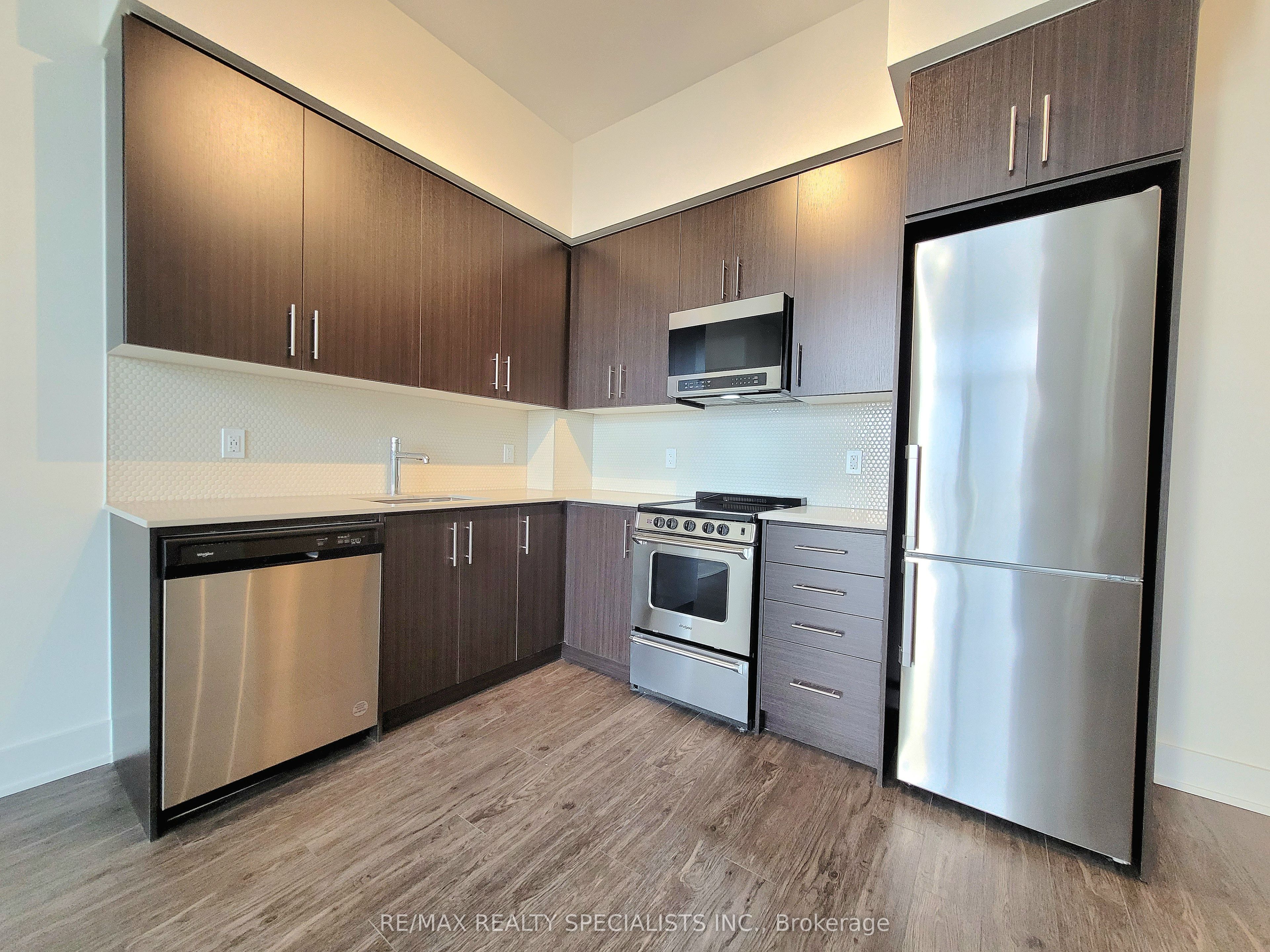 212 King William Street 1418 Property Photo 6